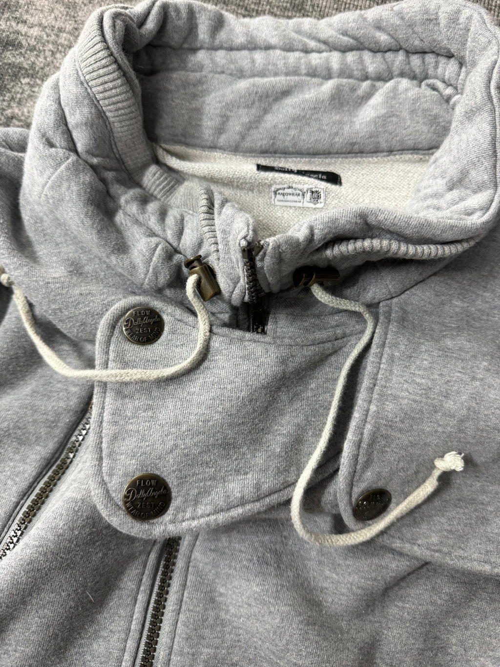560826BAD2WEAR