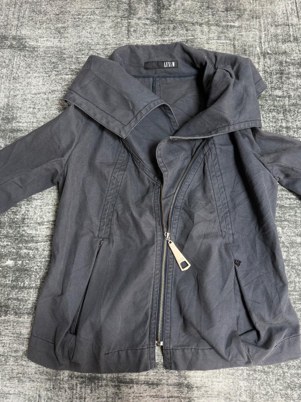LUXXM JACKET ༒
