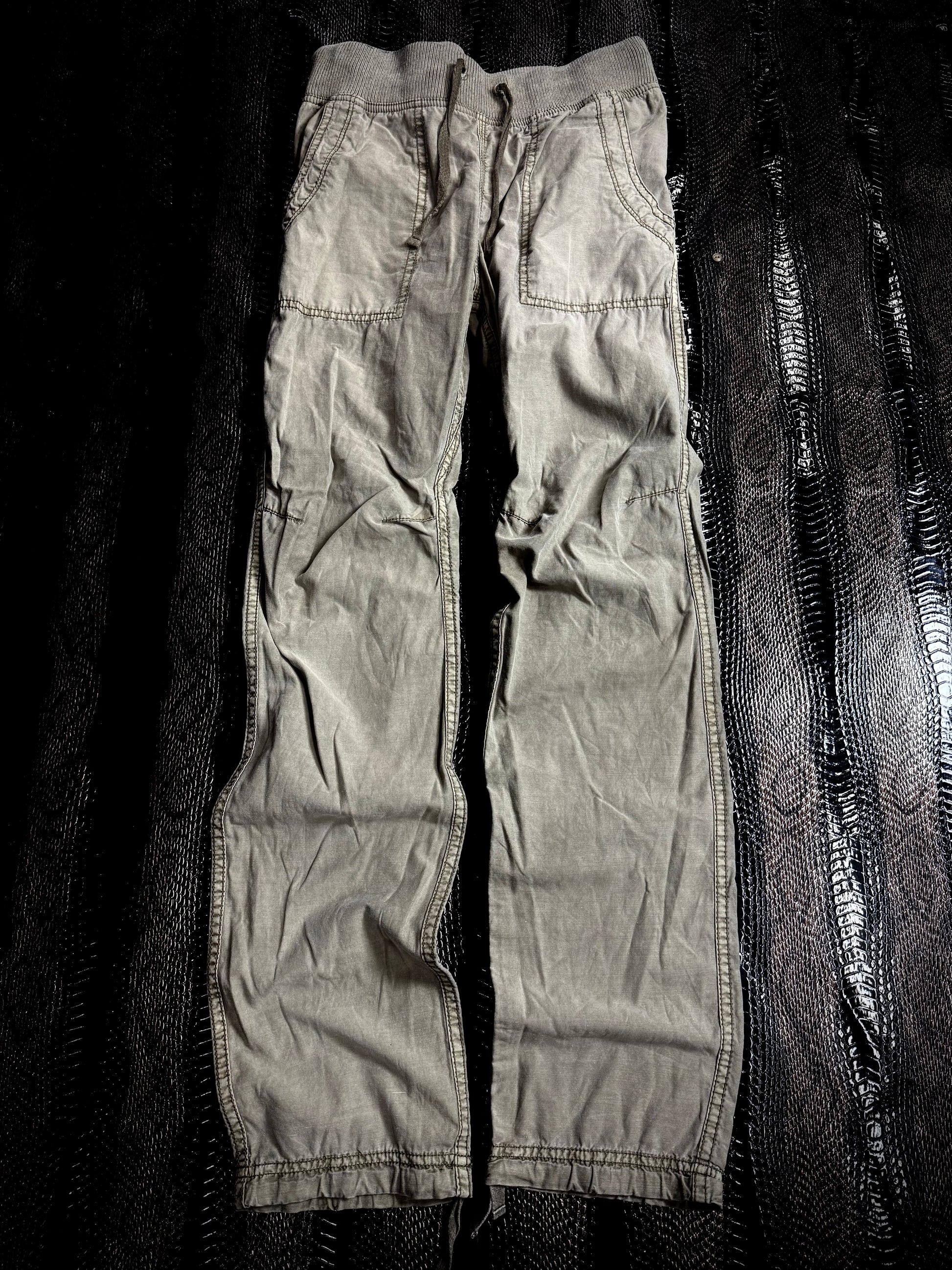 330626BAD2WEAR