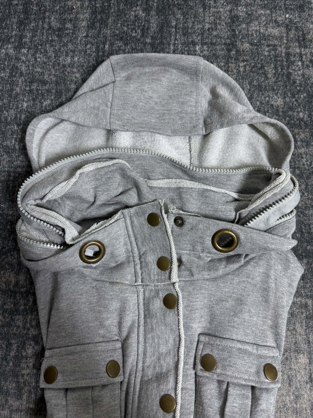 B2V-AIMSBLE HOODIE༒