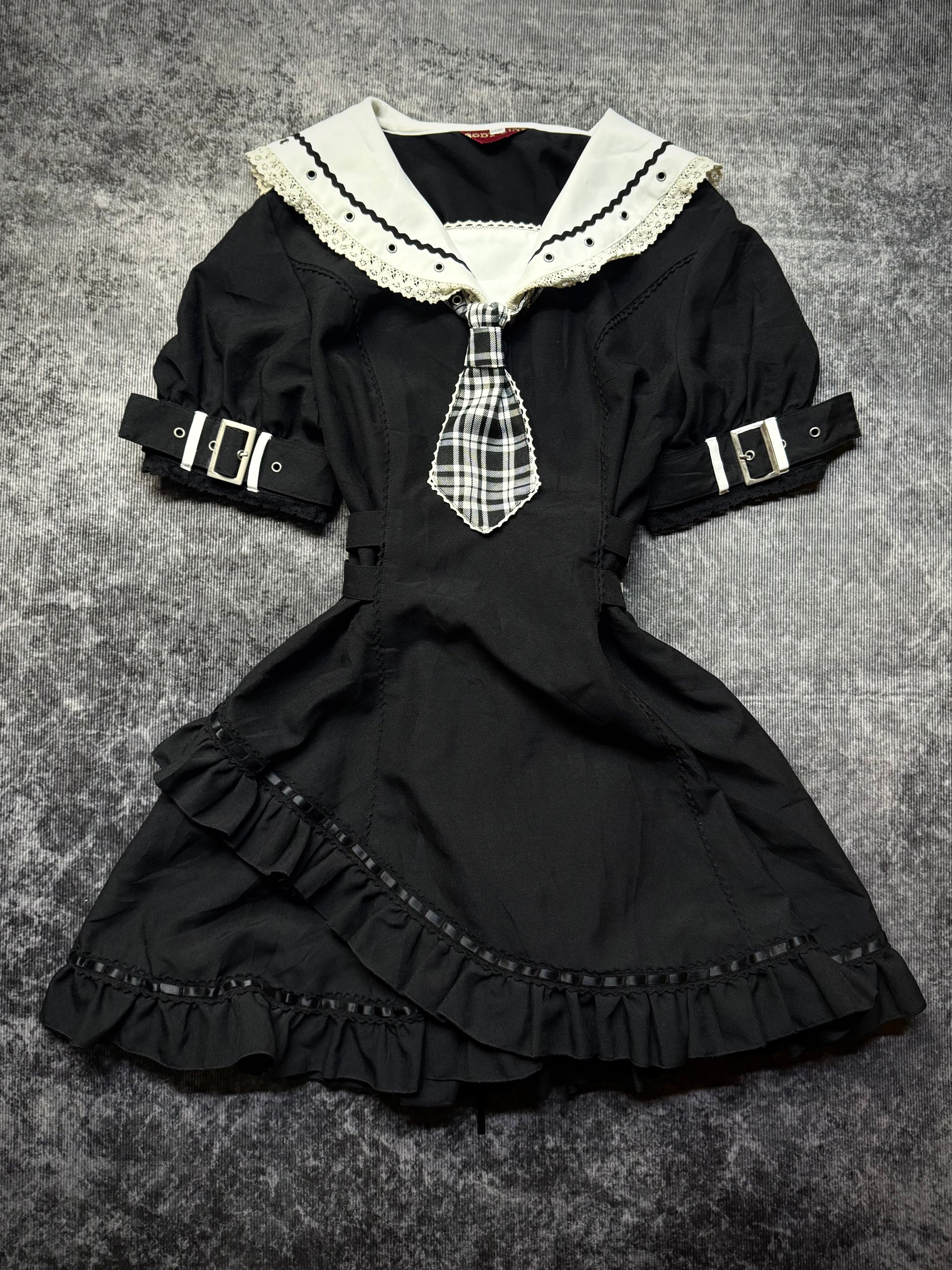 400826BAD2WEAR