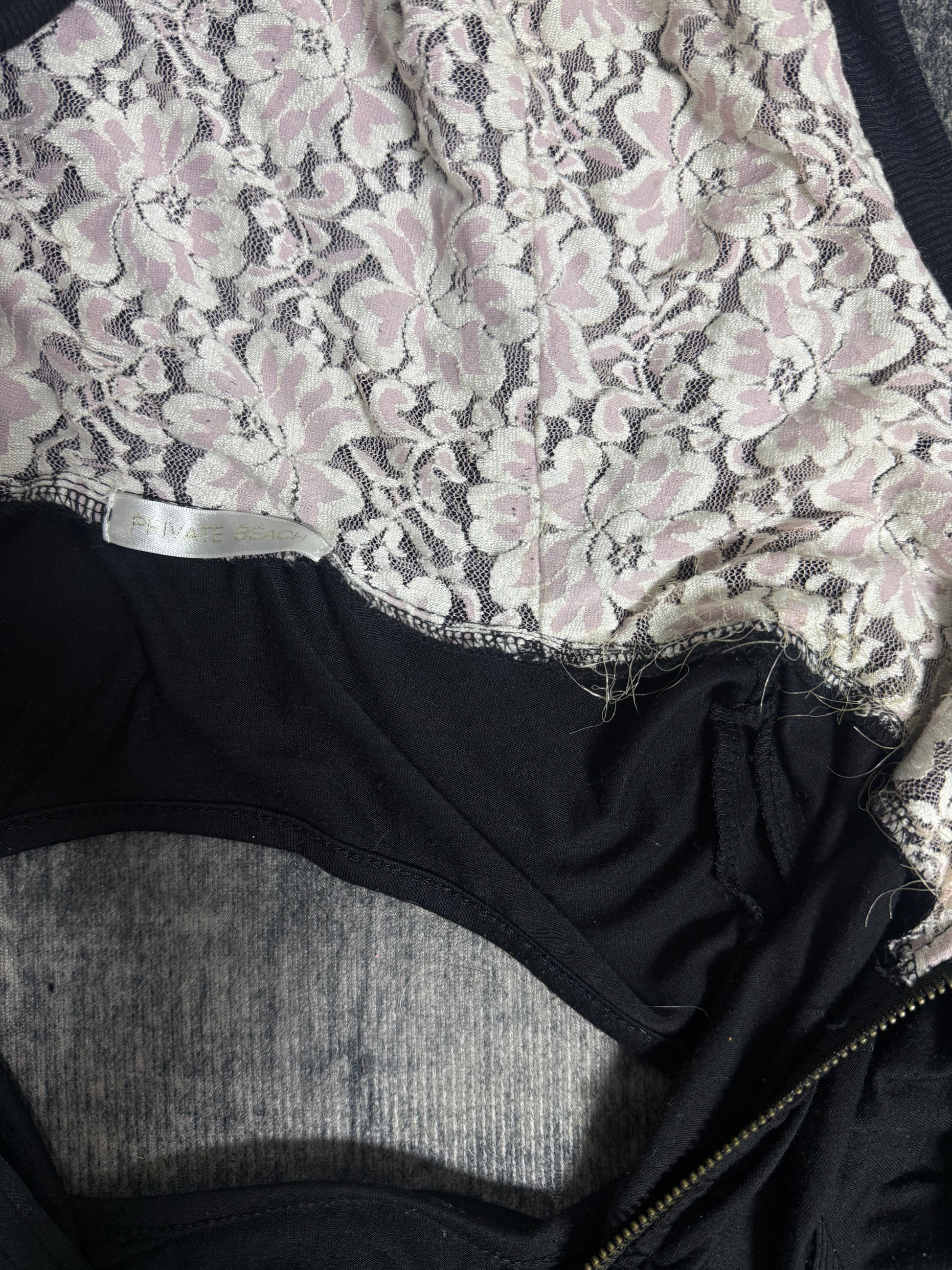 B2V-PRIVATE BEACH HOODIE༒