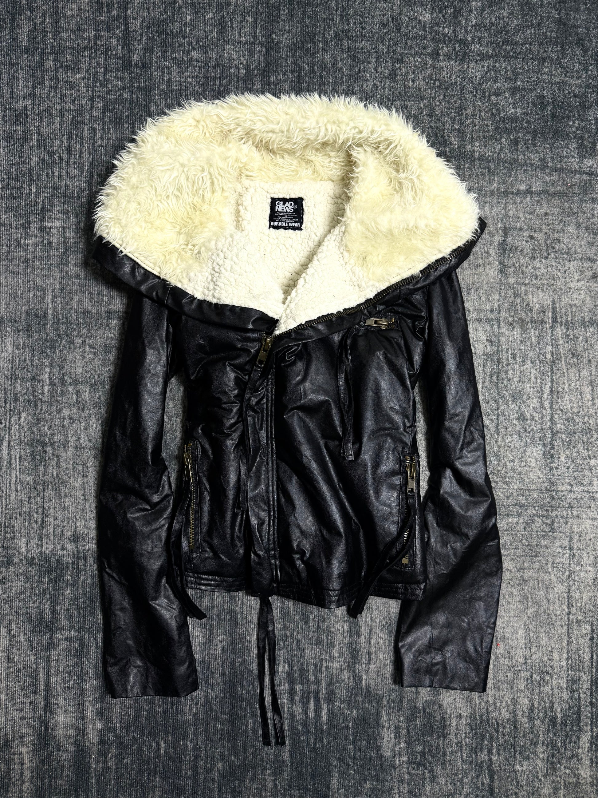 B2V- GLAD NEW LEATHER JACKET༒