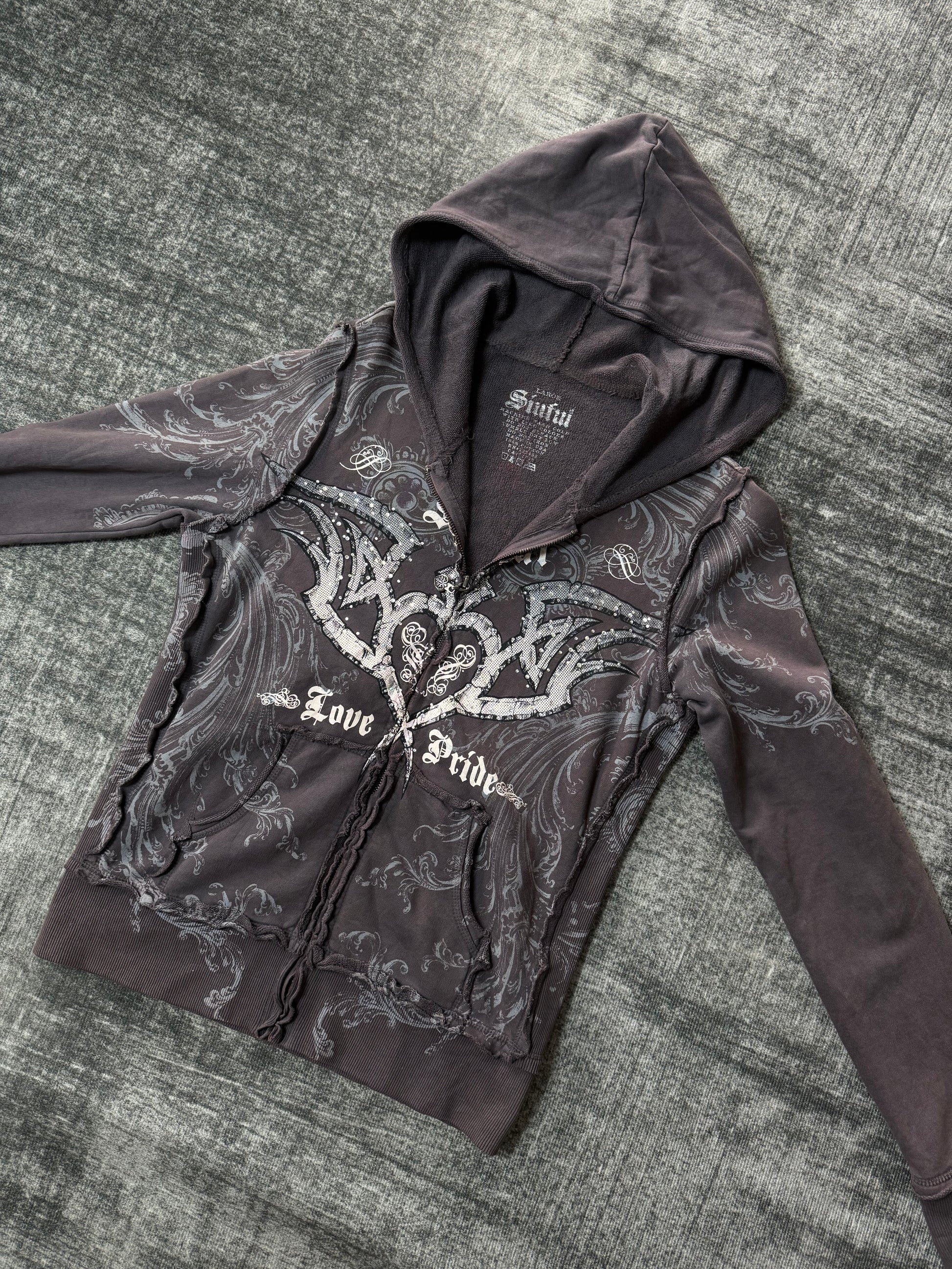 590926BAD2WEAR