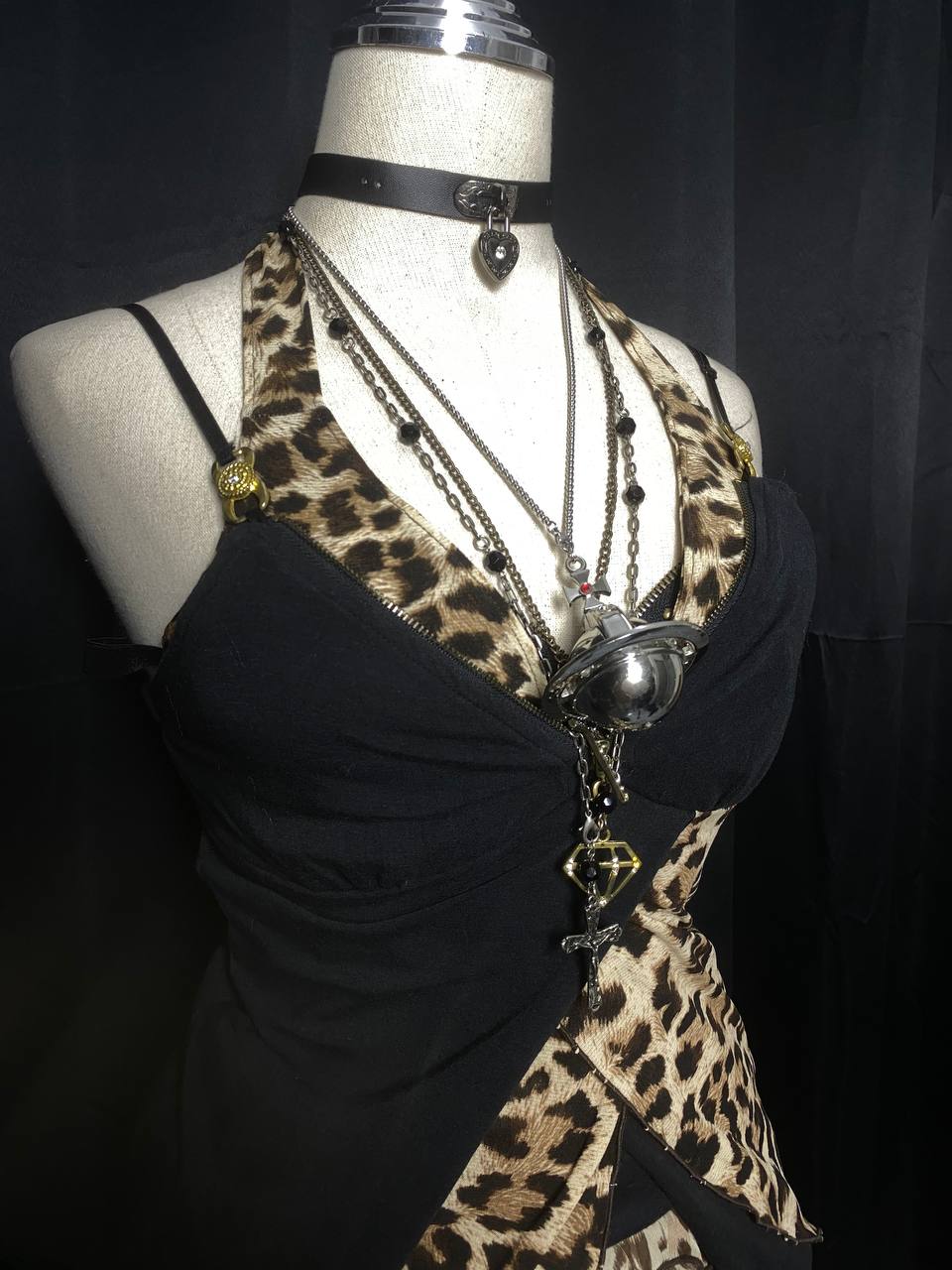 ༒ 1 VON 1 ༒B2V OUTFIT ༒