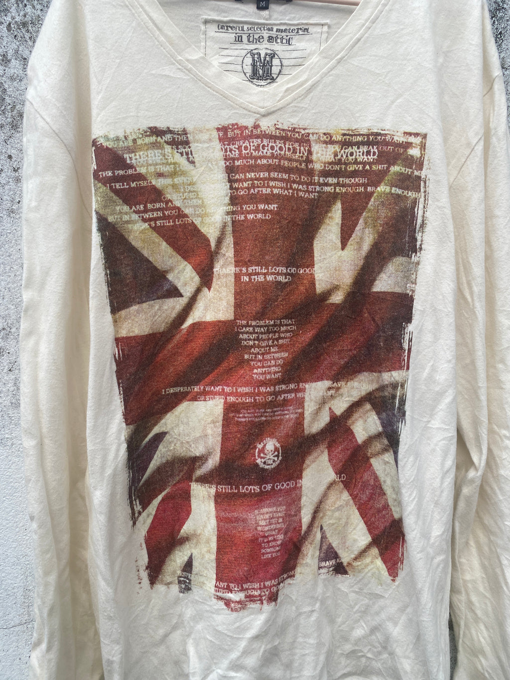 B2V-IN THE ATTIC ༒