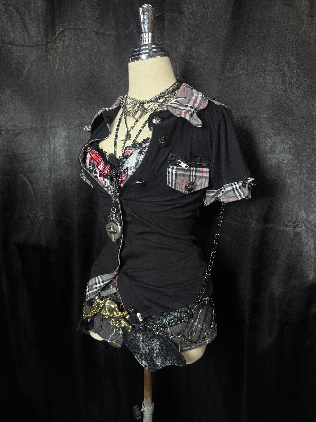 1470926BAD2WEAR (sold to alpha) ❤️