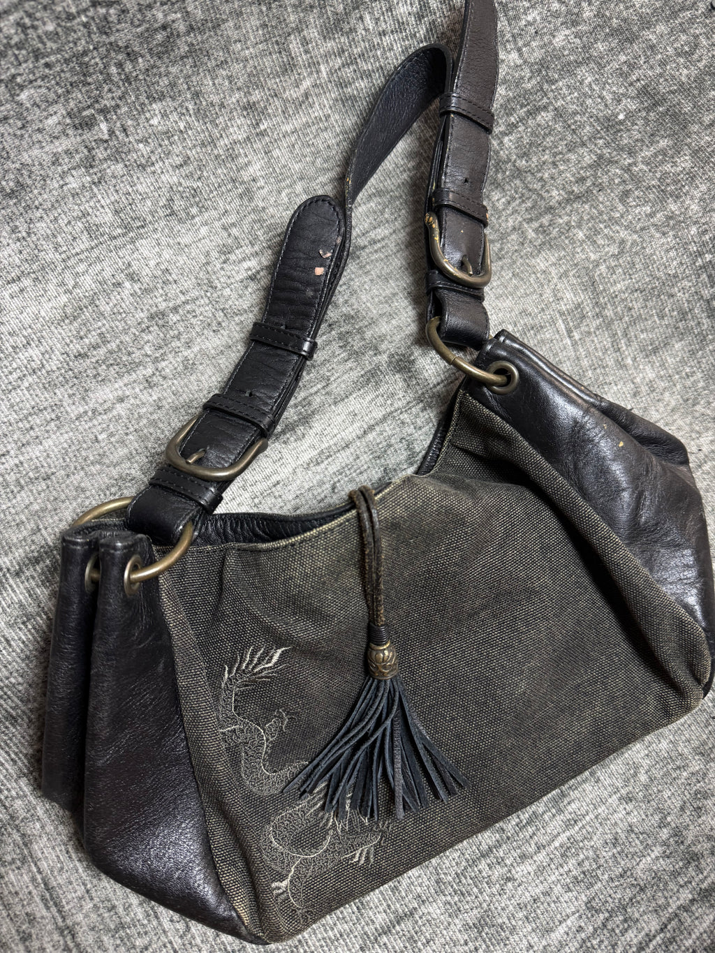 VIVIENNE TAM SHOULDER BAG