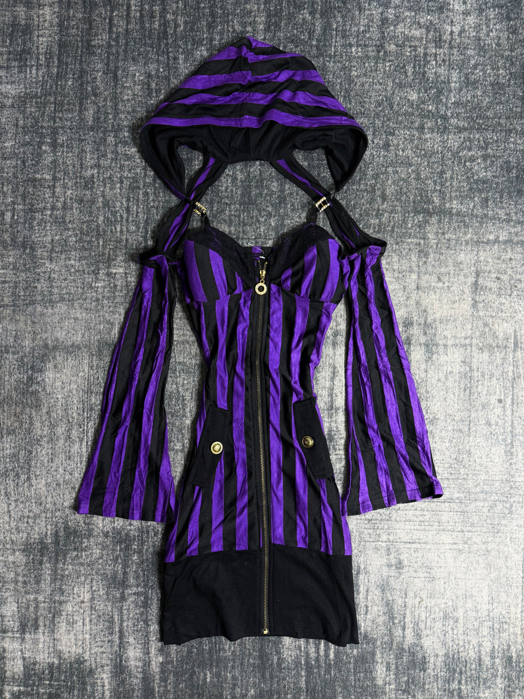 B2V-DIALLE HOODIE ༒