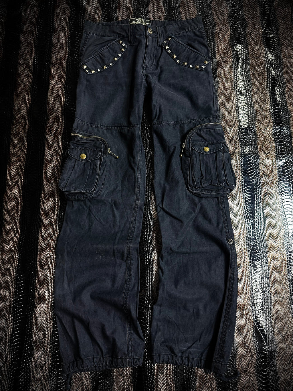 270626BAD2WEAR