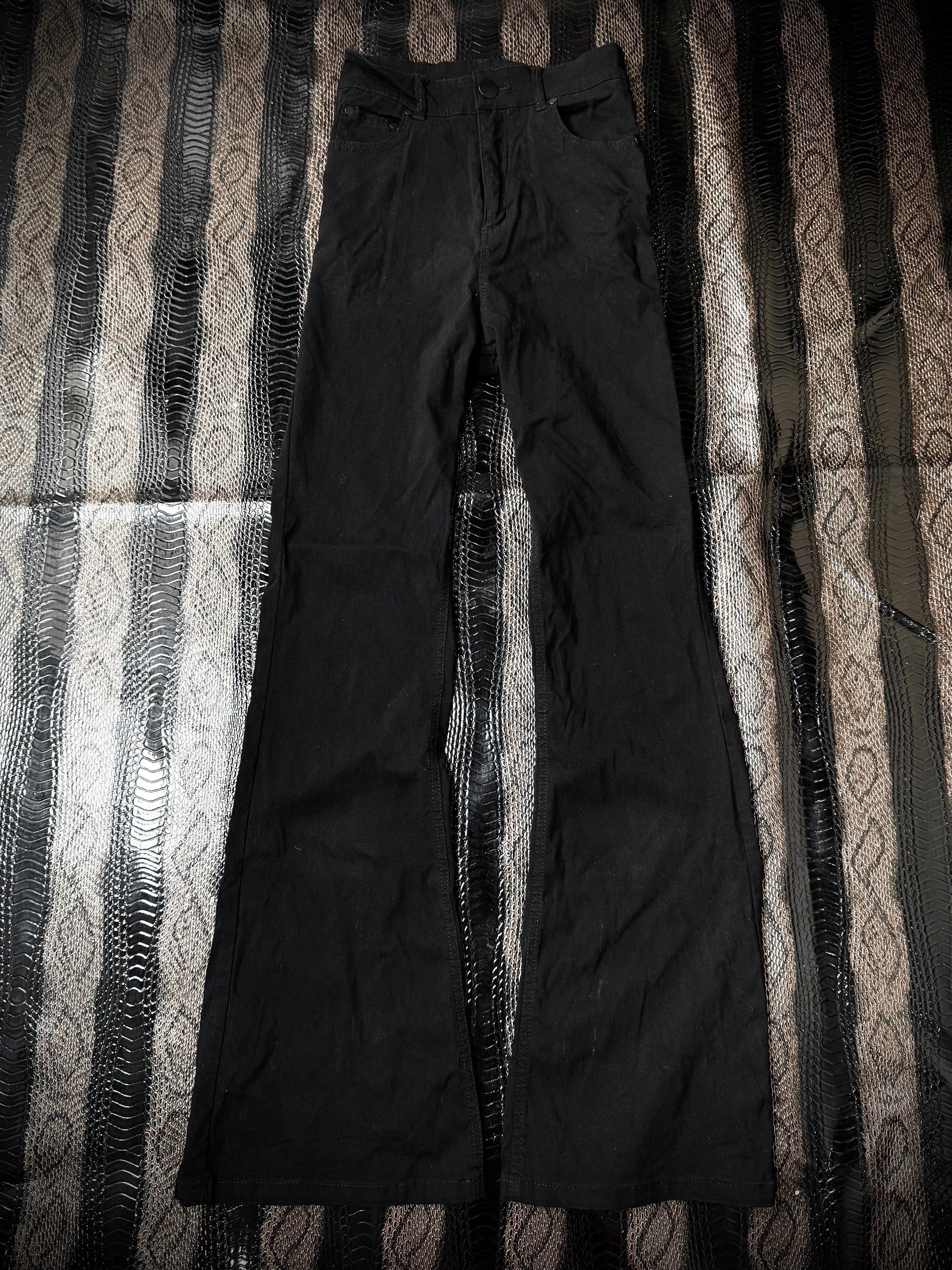 B2V BLACK FLARE JEANS 02 ༒