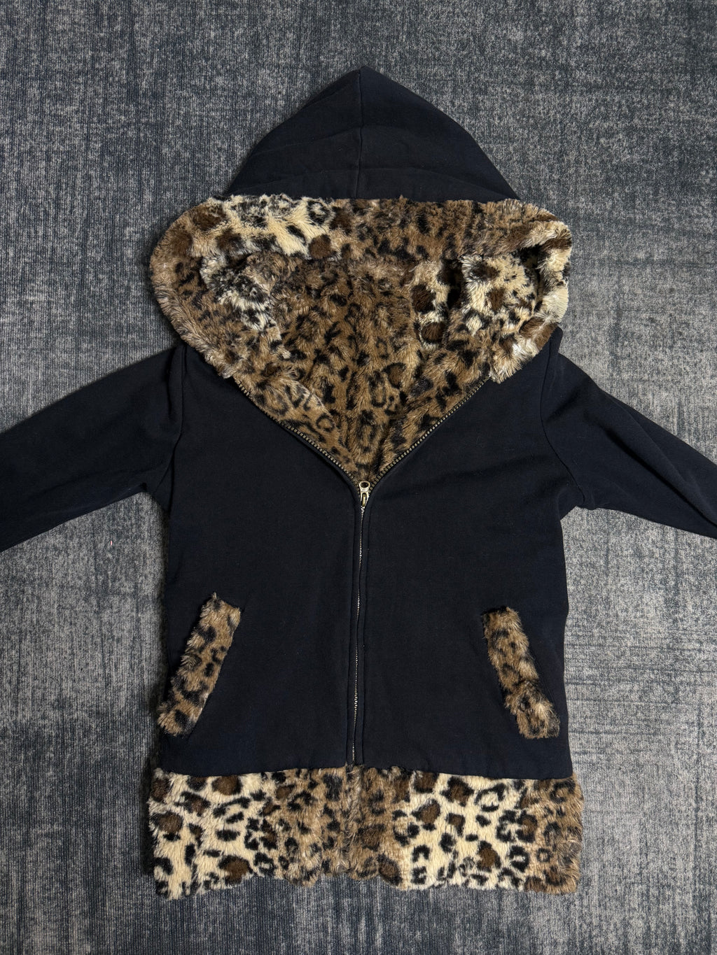 B2V-AiMERFEEL HOODIE༒