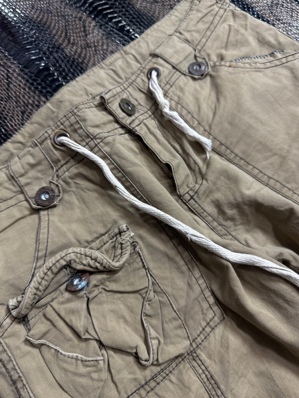 320626BAD2WEAR