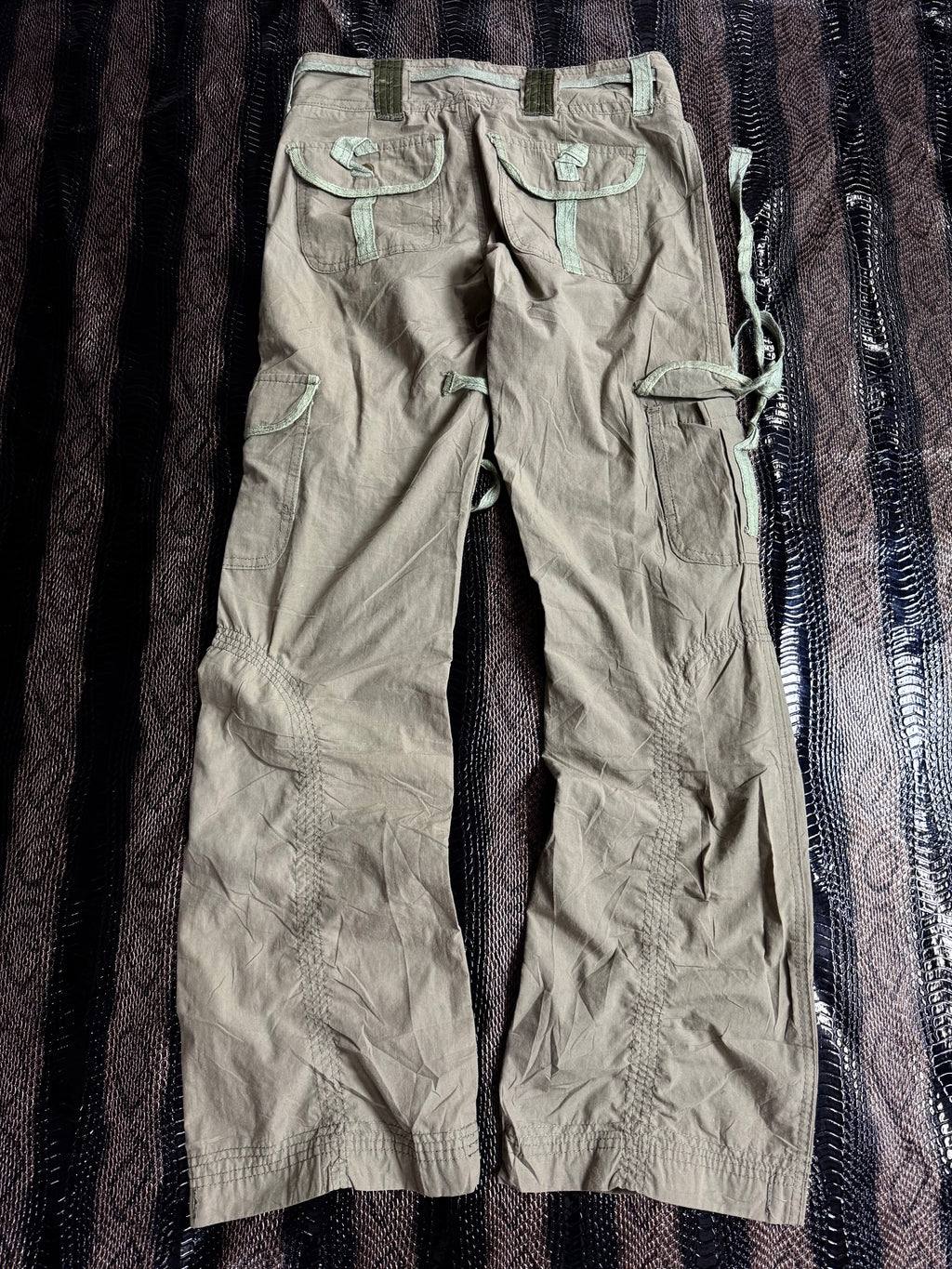 690626BAD2WEAR