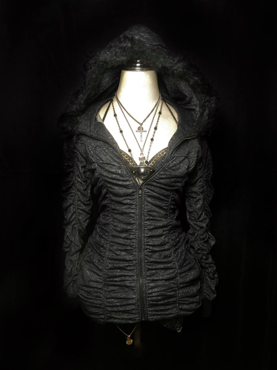 ༒Very cool very hot jacket hahah༒