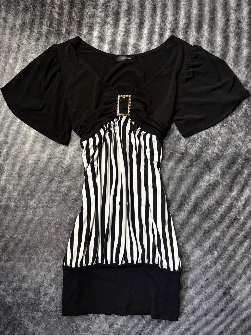 520726BAD2WEAR