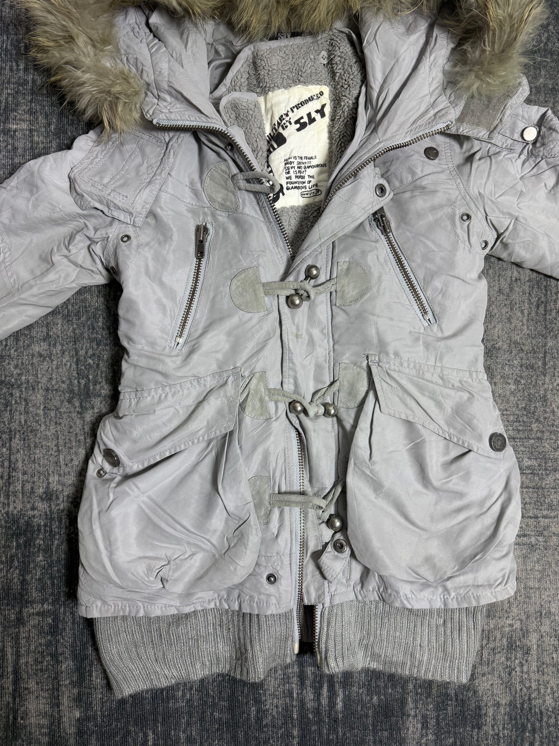 B2V-SLY JACKET༒ 
*RARE*