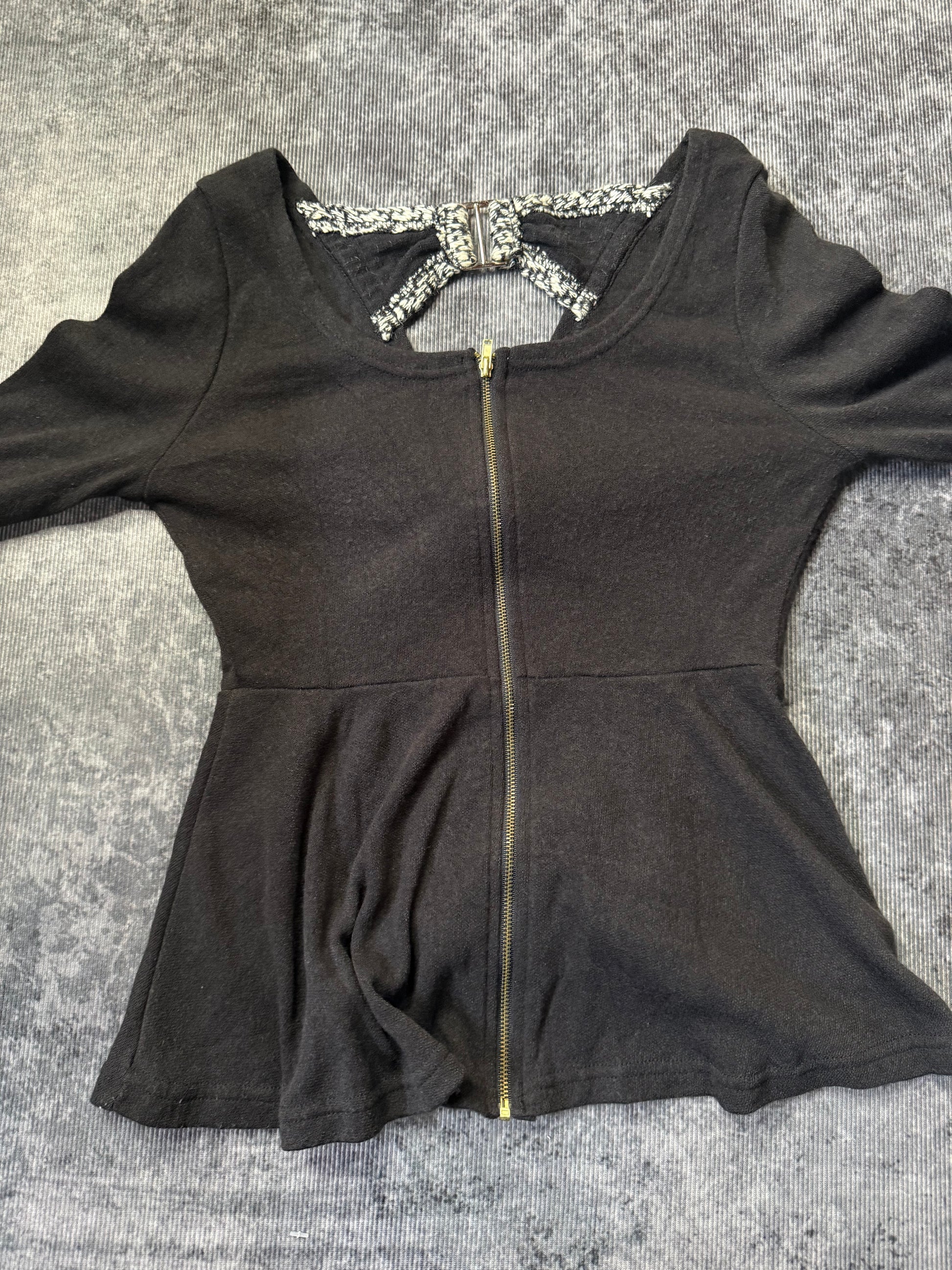 450726BAD2WEAR