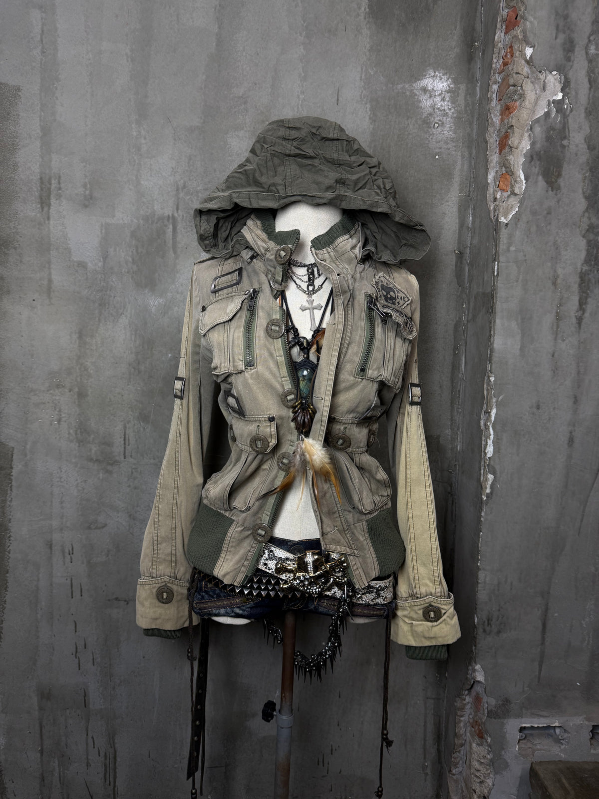 950926BAD2WEAR
