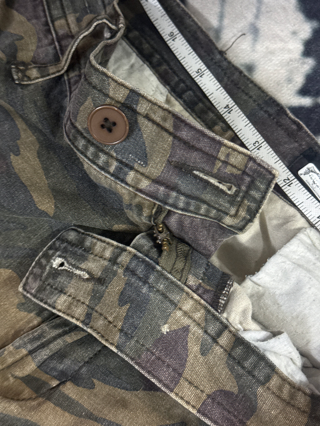 020626BAD2WEAR
