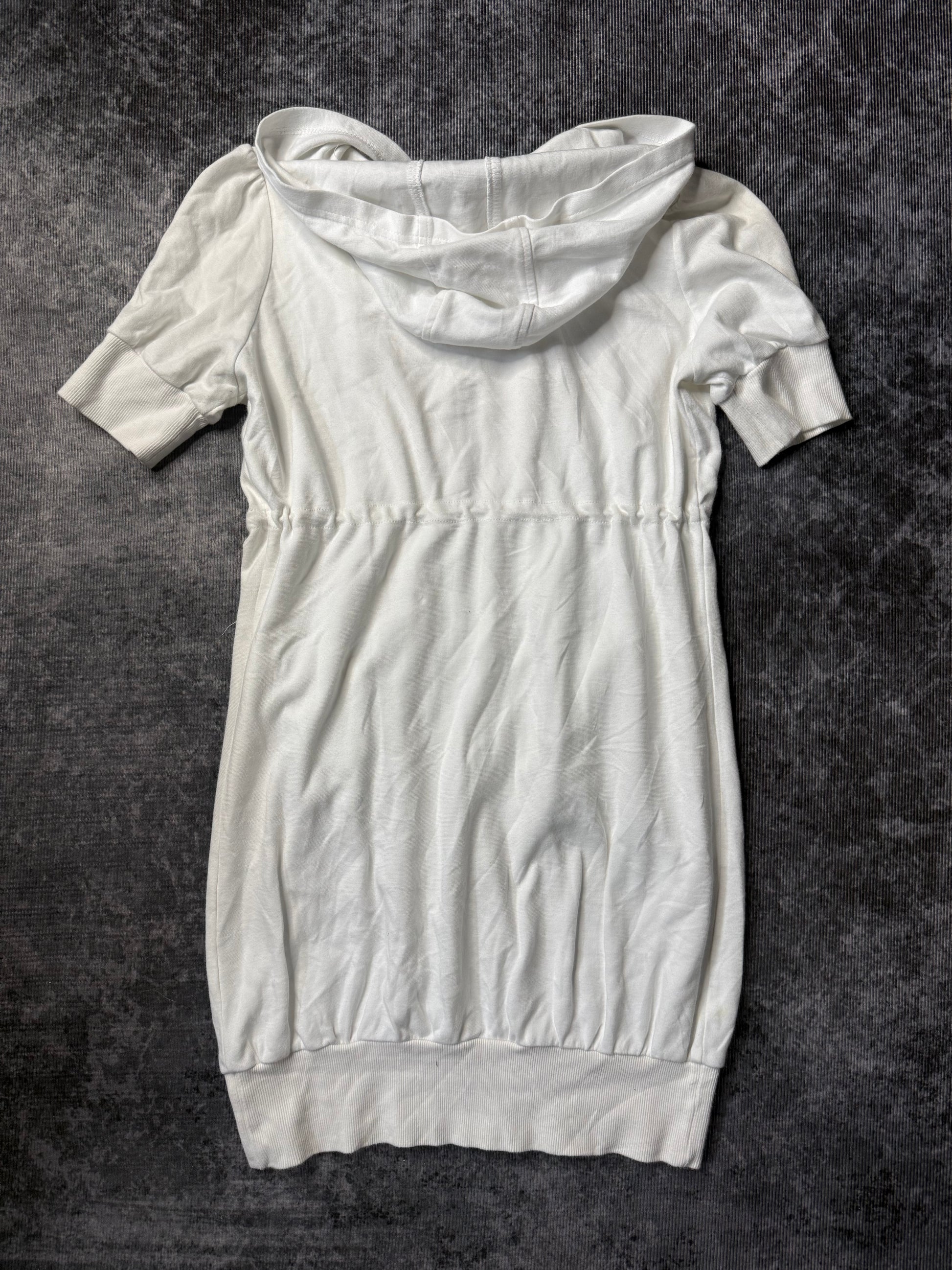 610726BAD2WEAR