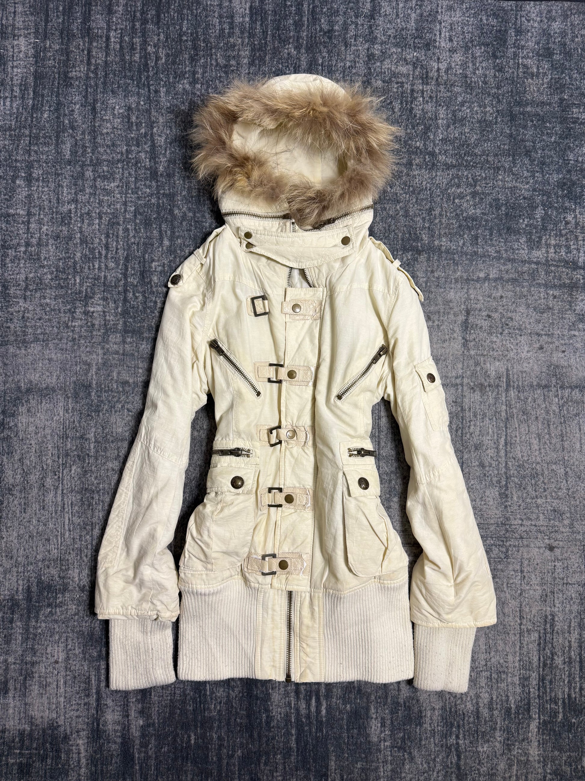 B2V- INGNI JACKET༒