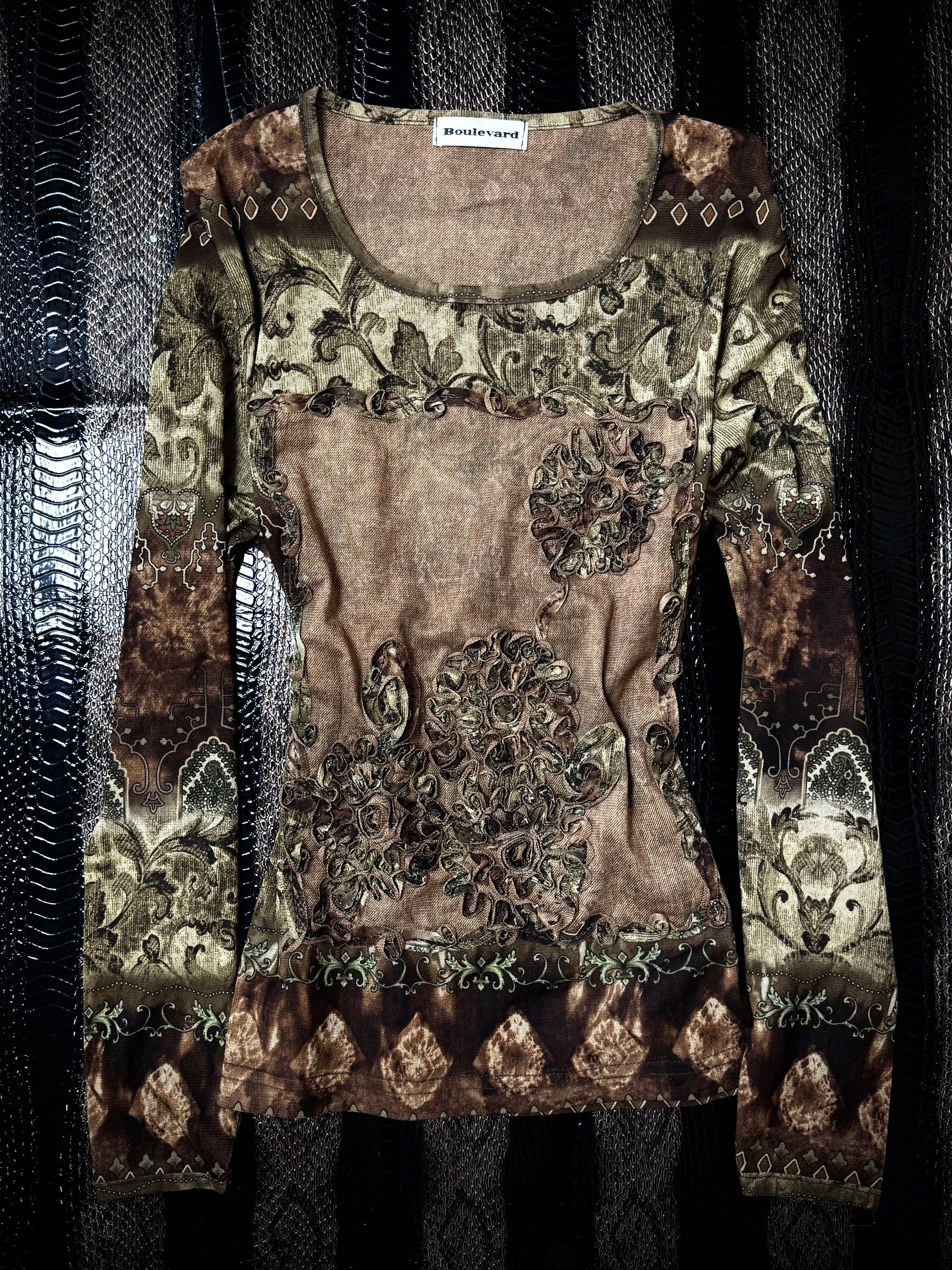 B2V GRAPHIC VTG T ༒