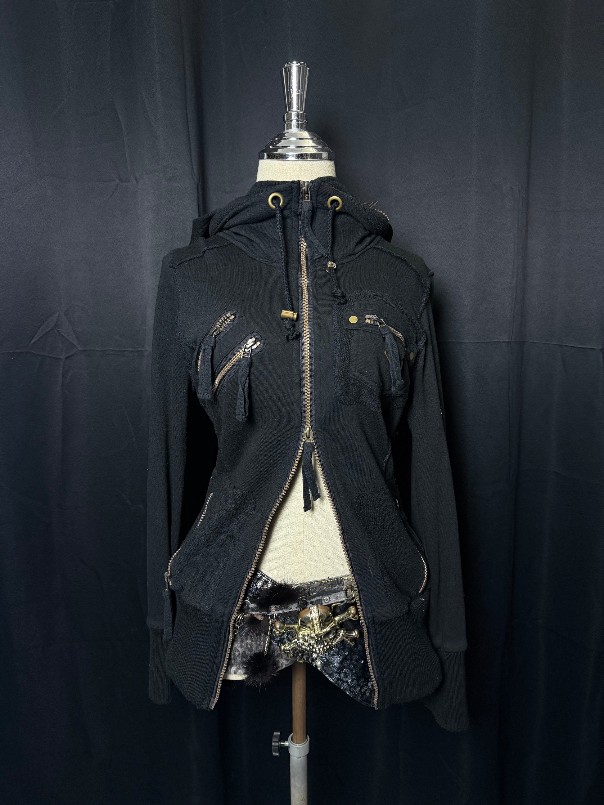 B2V- LIVE CULTURE JACKET༒