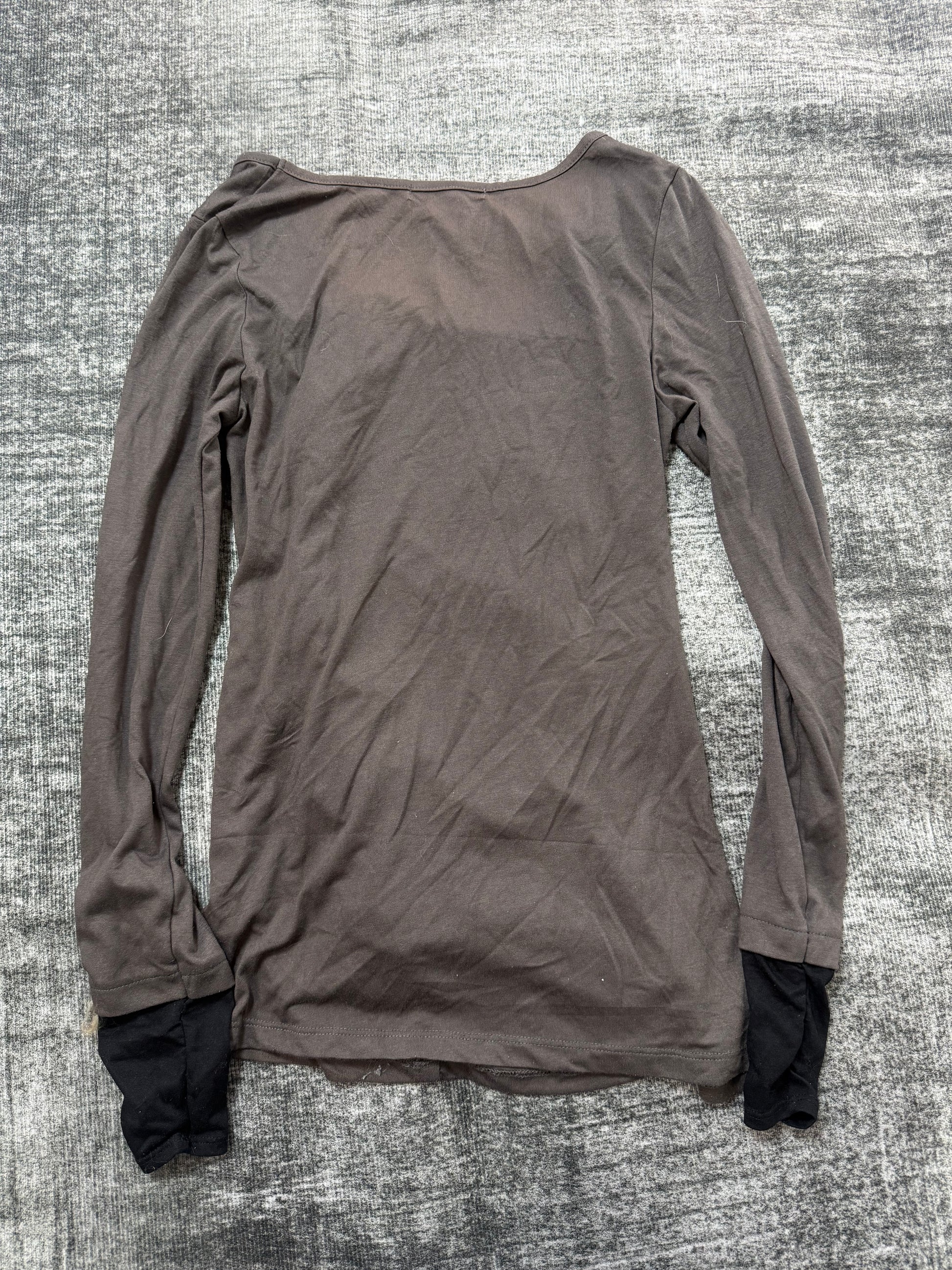 B BROWN LONG SLEEVE ༒
