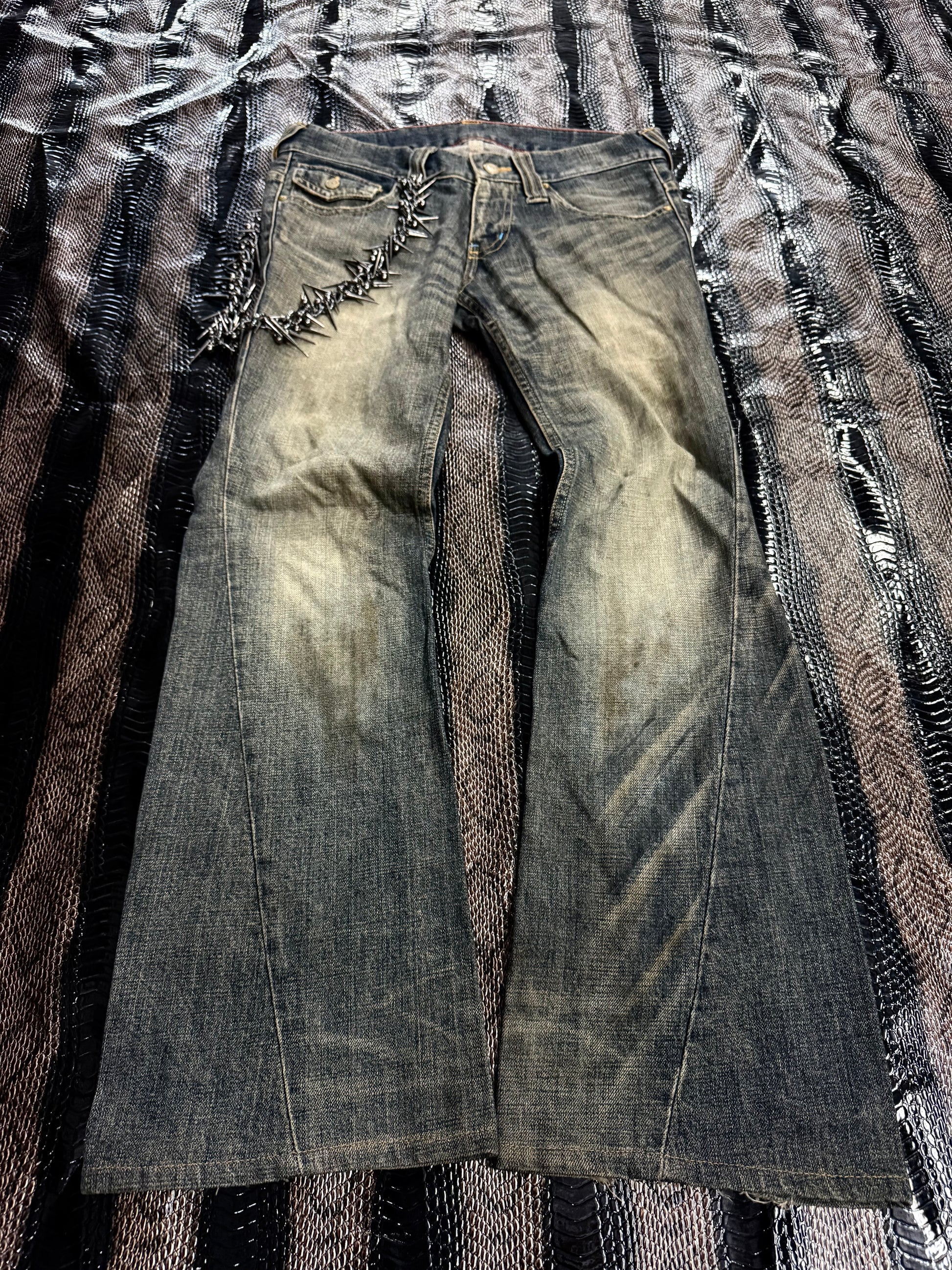 230626BAD2WEAR