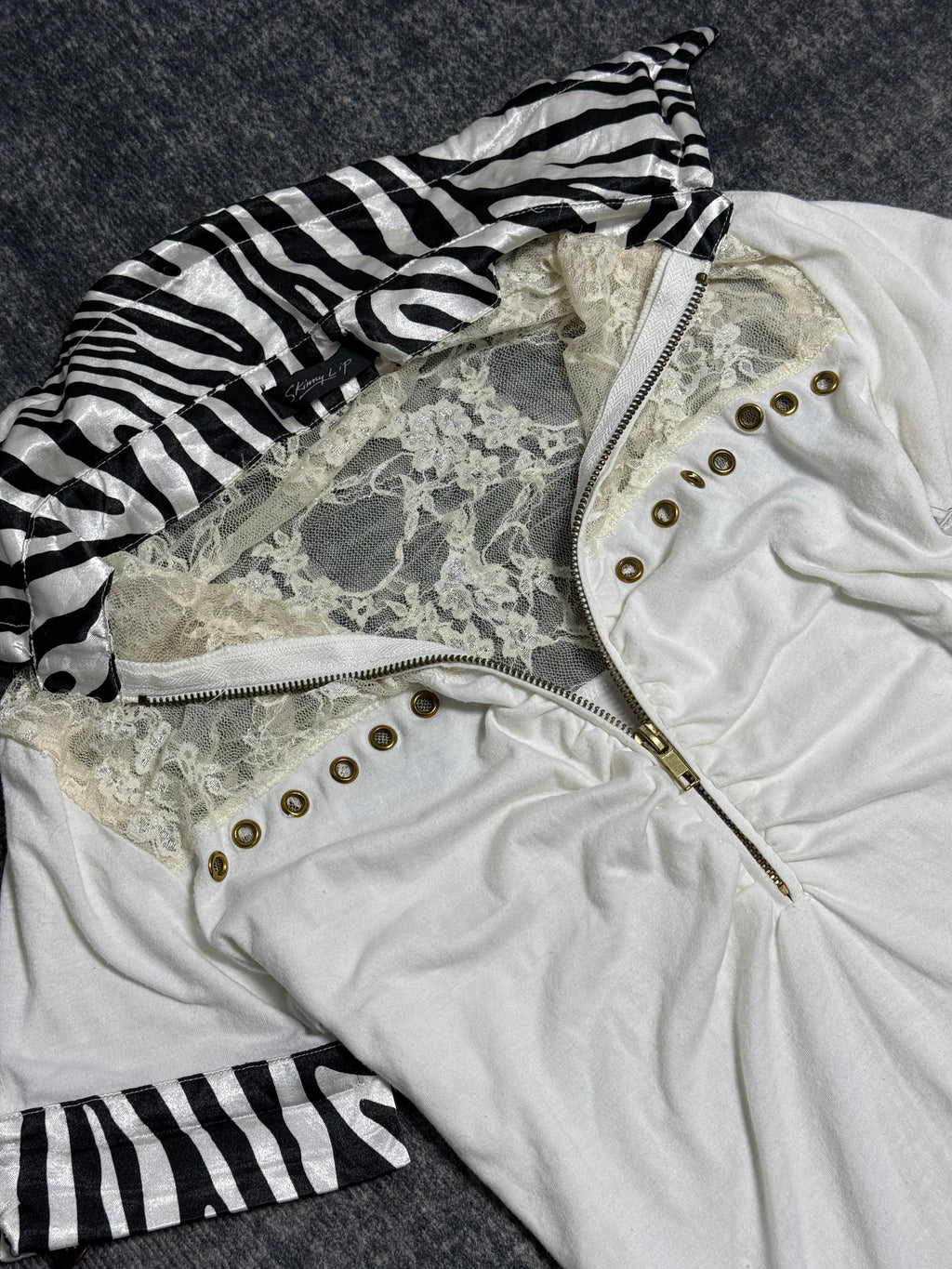 ༒Skinny Lip Top༒