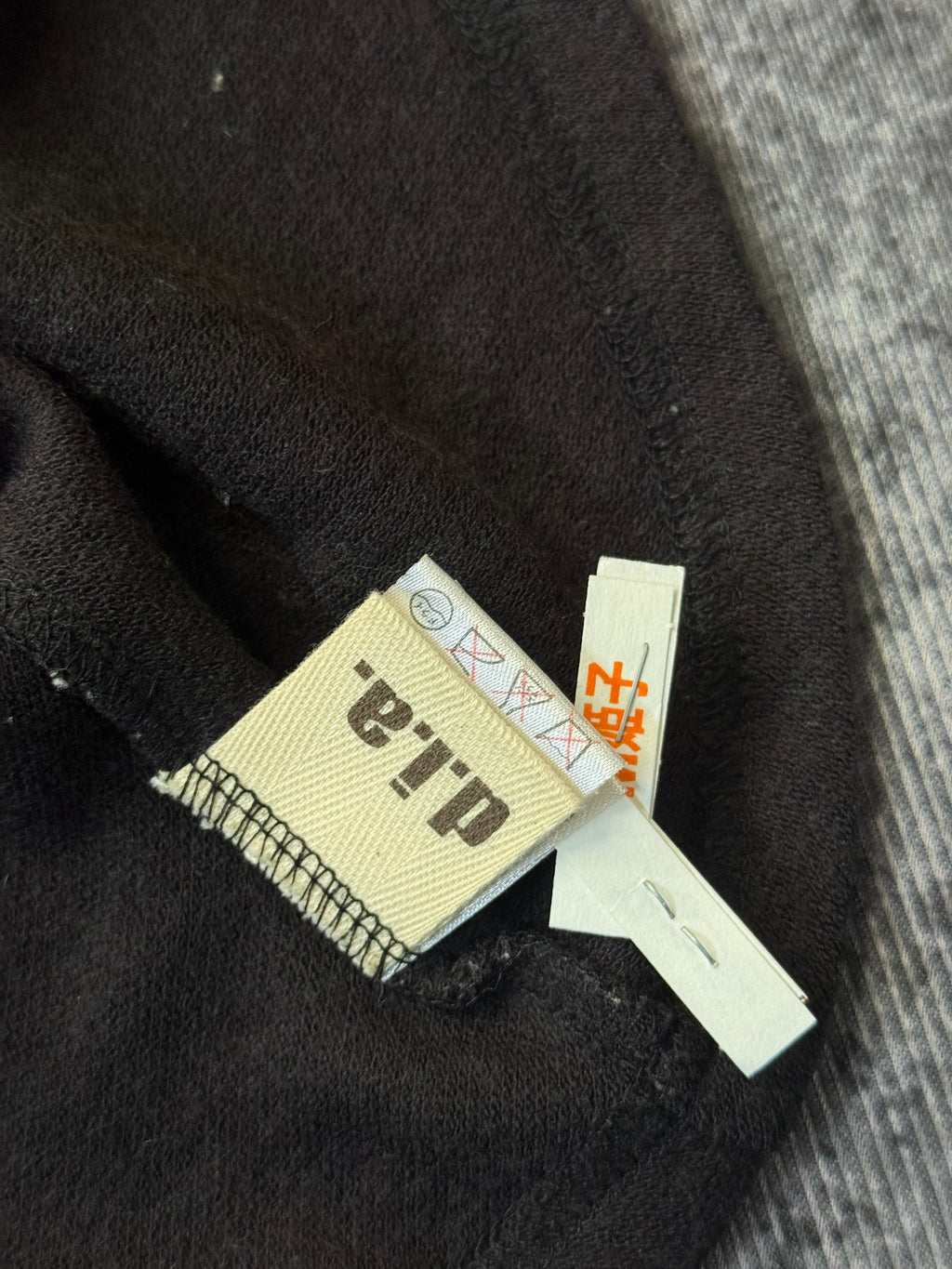 450726BAD2WEAR