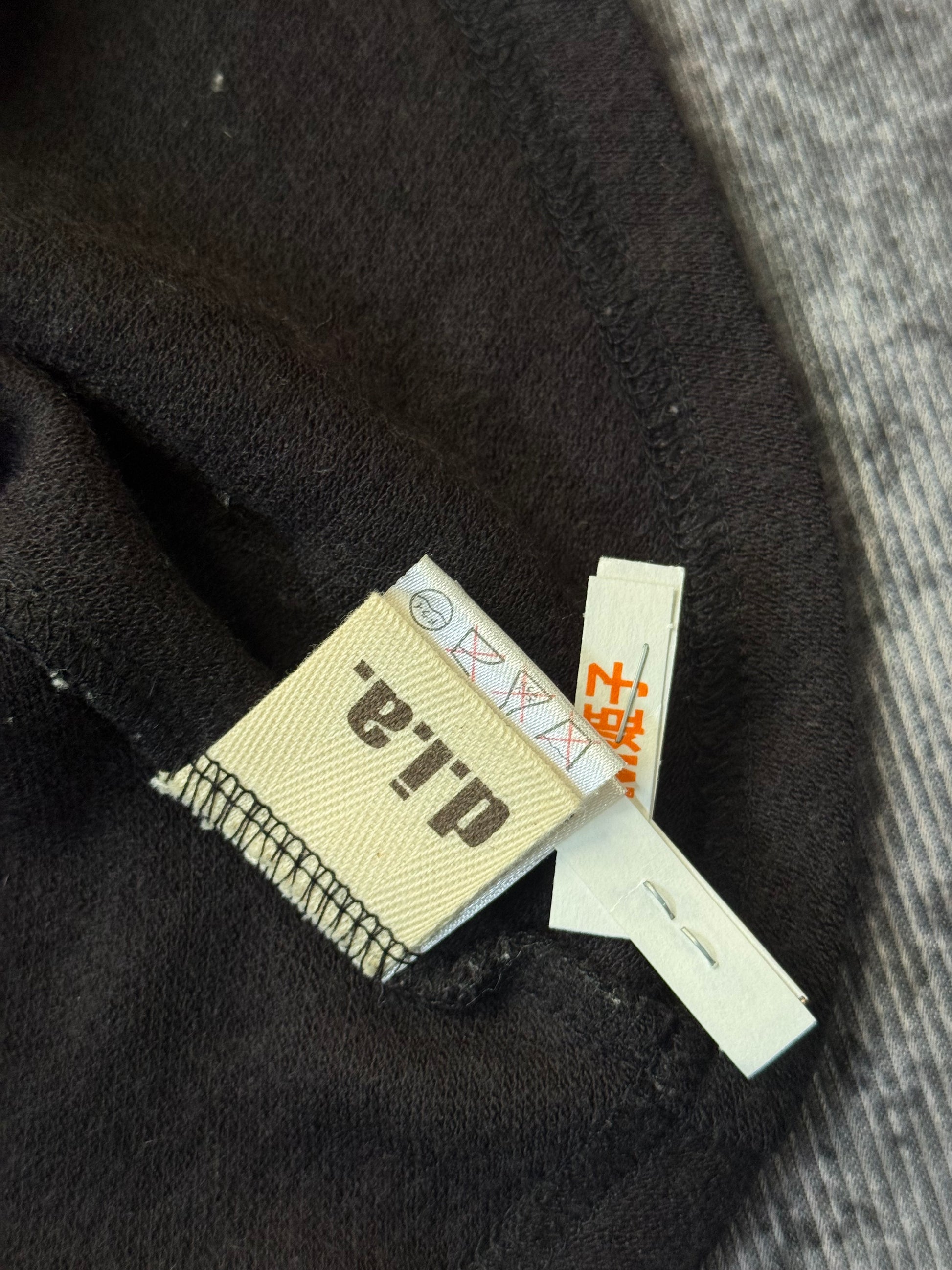 450726BAD2WEAR