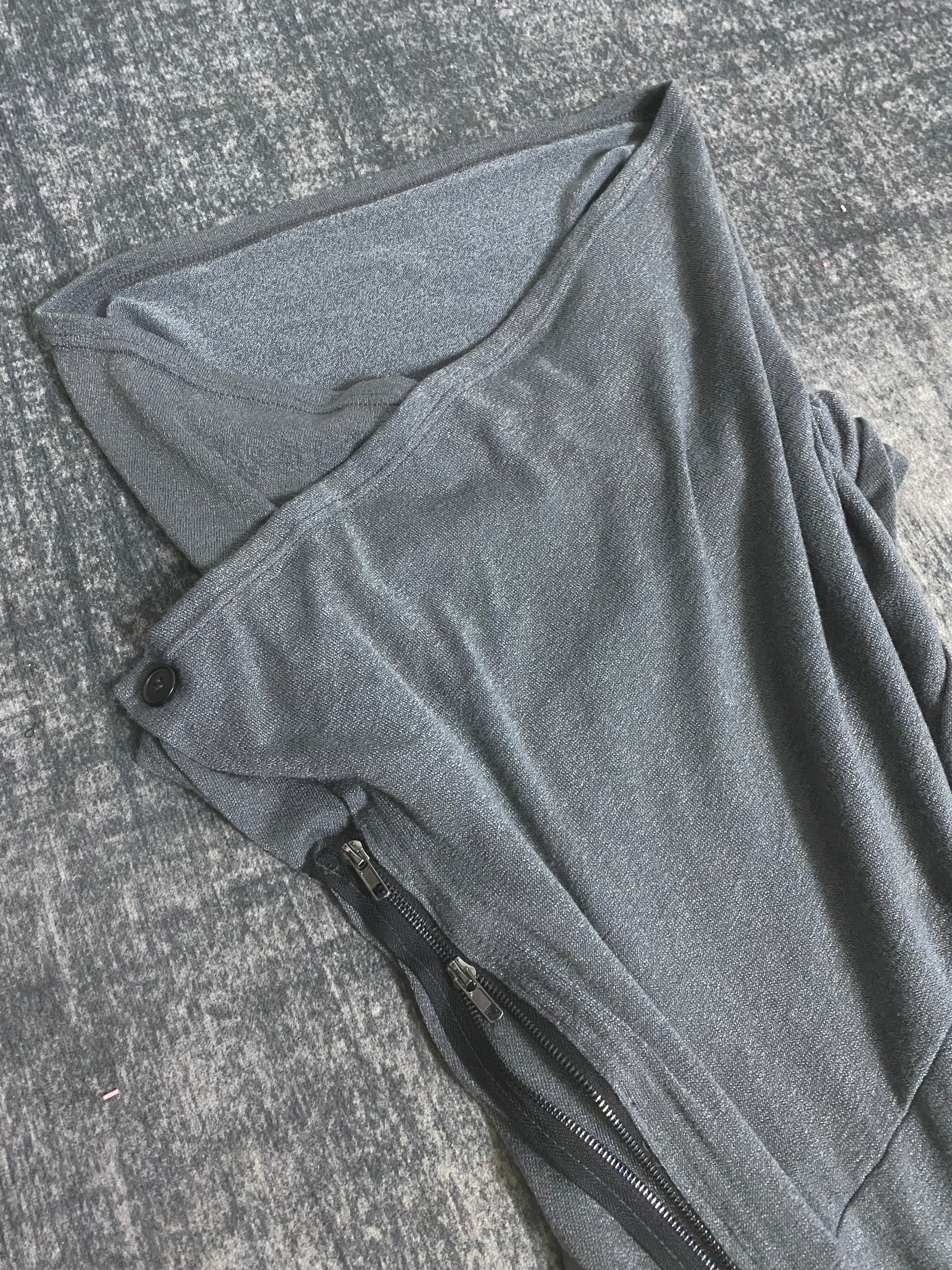 B2V- NO TAG ASSASSINSHIRT༒