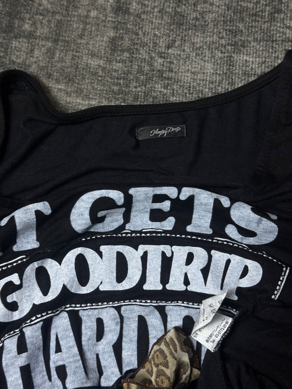 560926BAD2WEAR