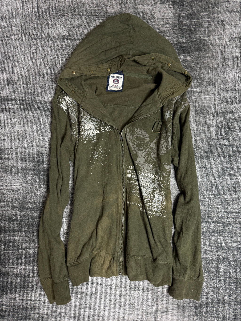 VINTAGE HOODIE ༒