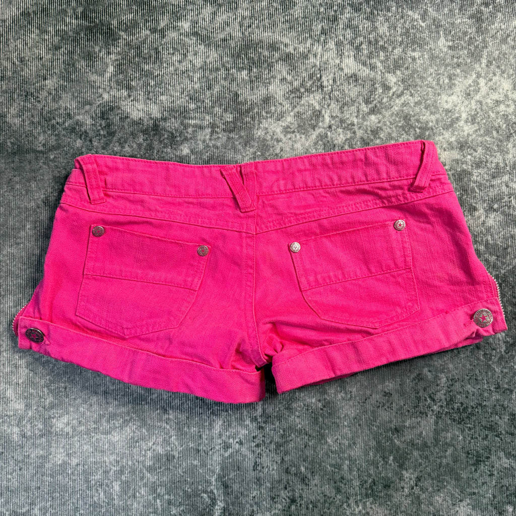 110726BAD2WEAR