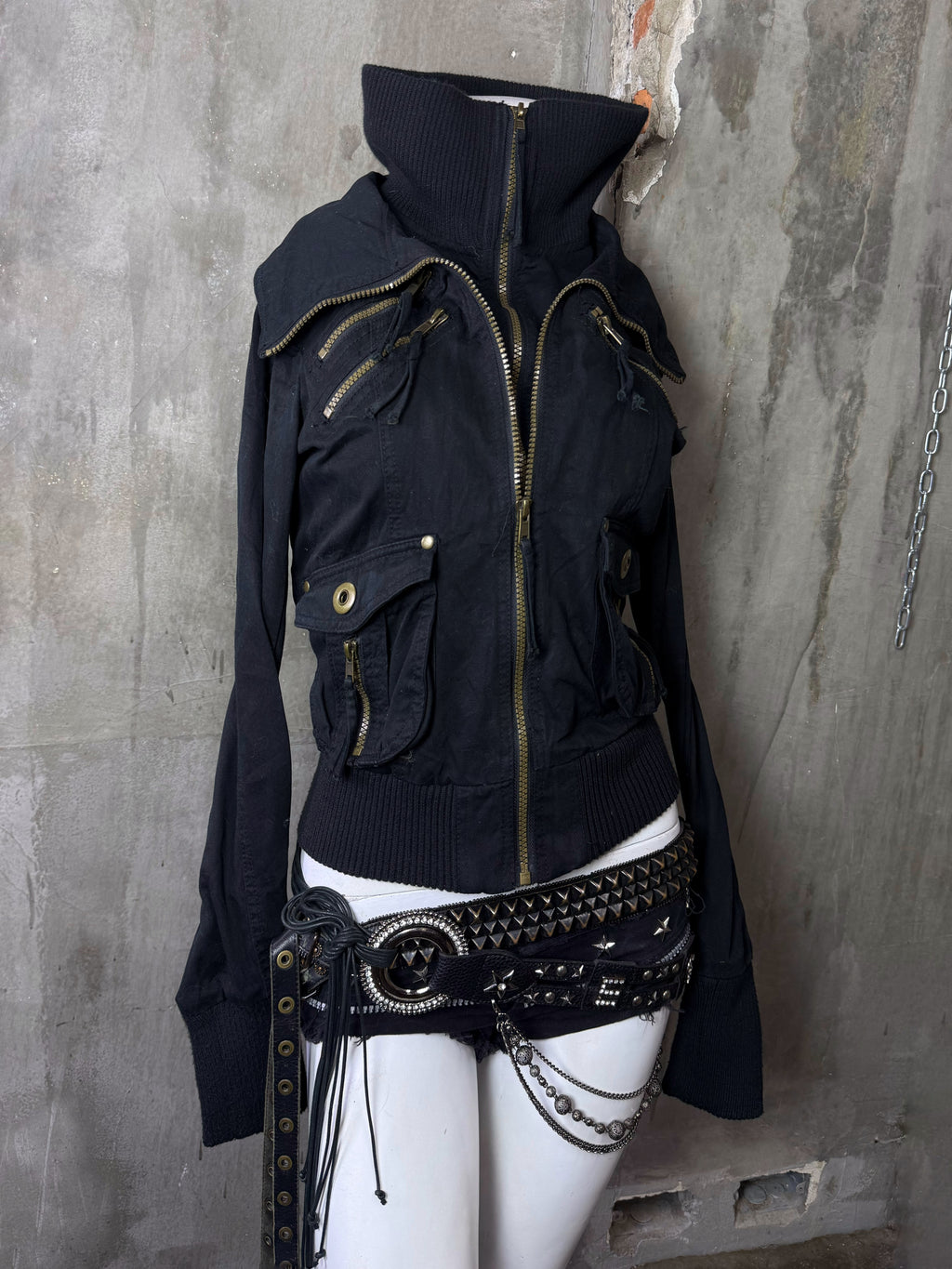 2470926BAD2WEAR