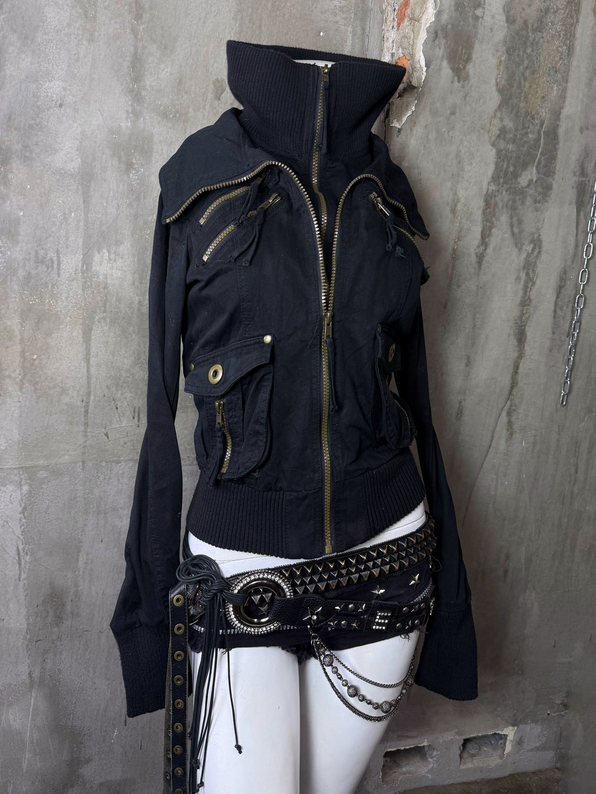 2470926BAD2WEAR