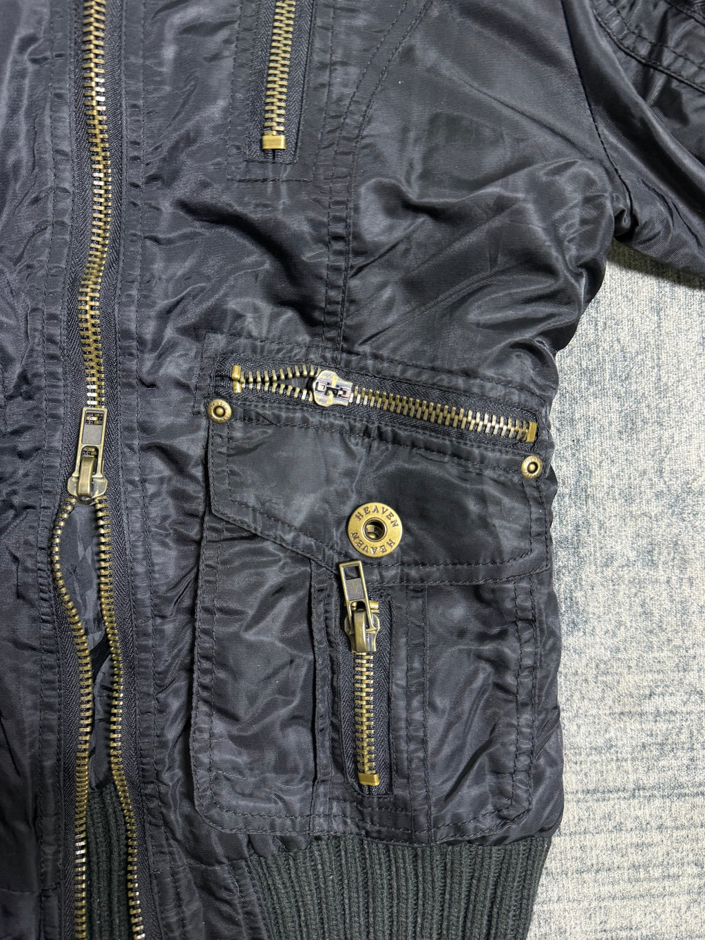 B2V- HAVEN AND EARTH༒