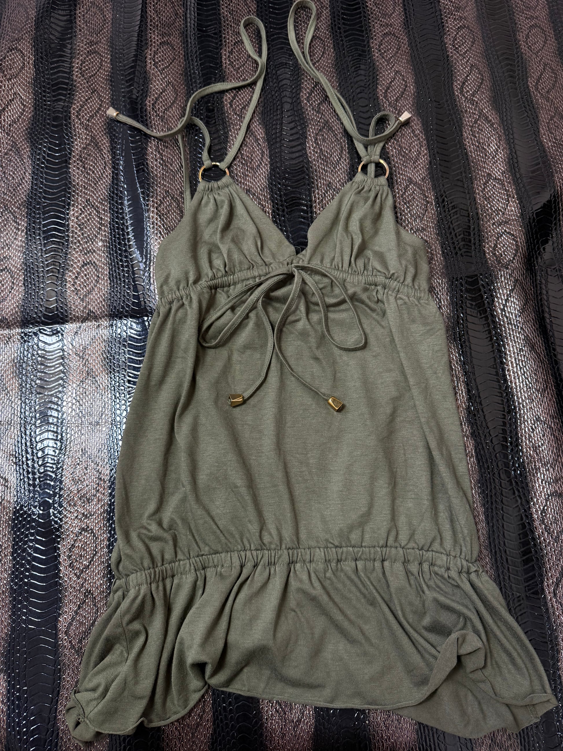 570826BAD2WEAR