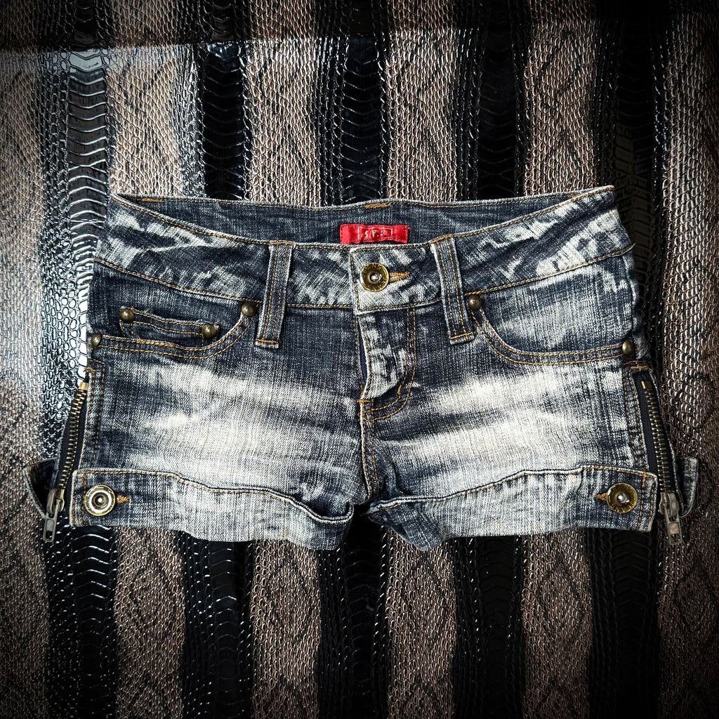 B2V SUMMER SHORTS 017 ༒