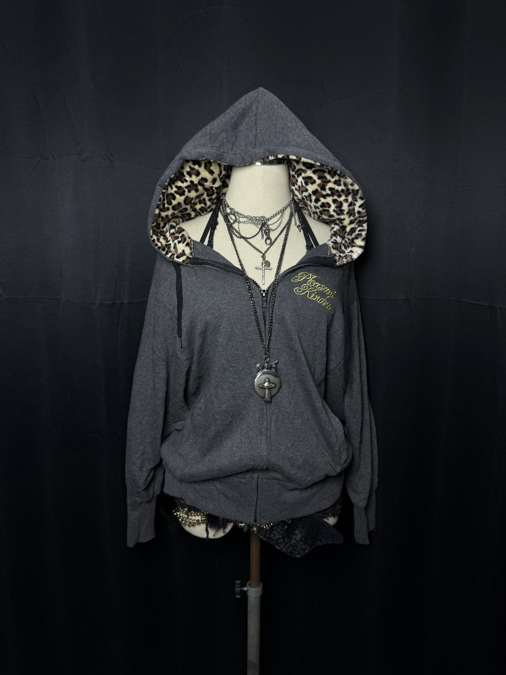 B2V-CORNFLEAK HOODIE༒