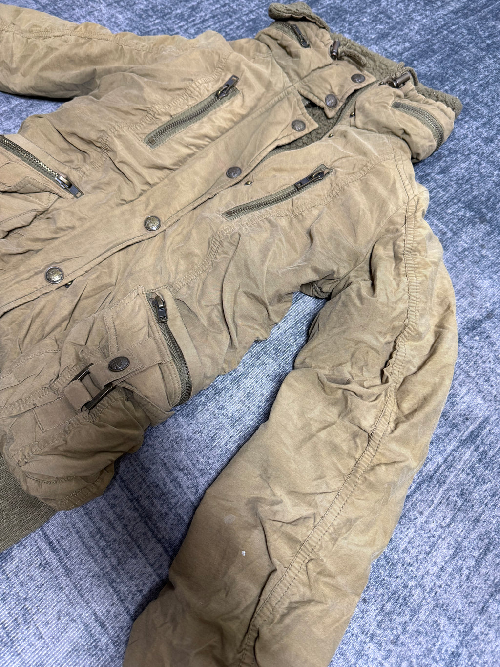 B2V-DEEP LUXG JACKET༒