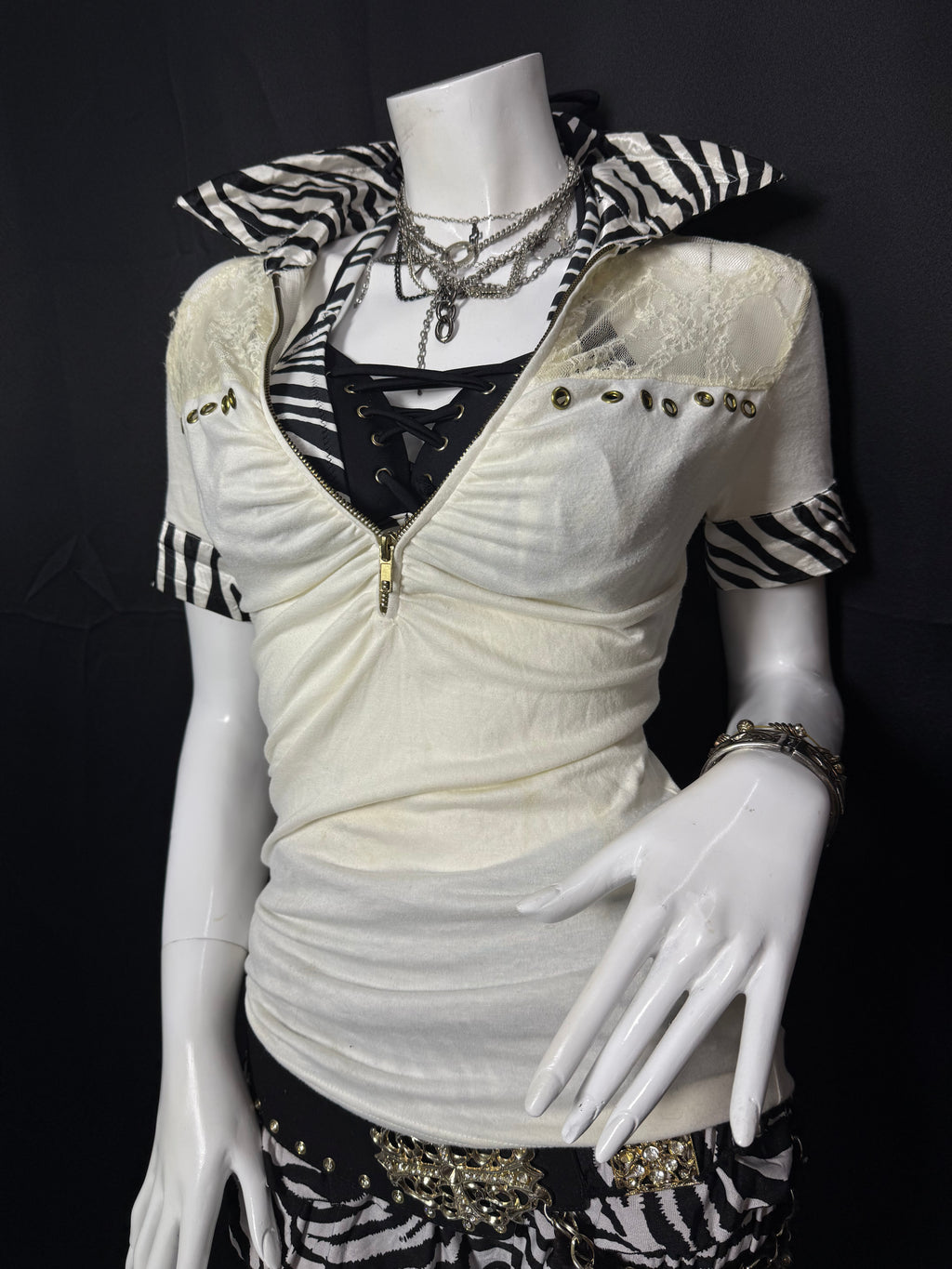 ༒Skinny Lip Top༒