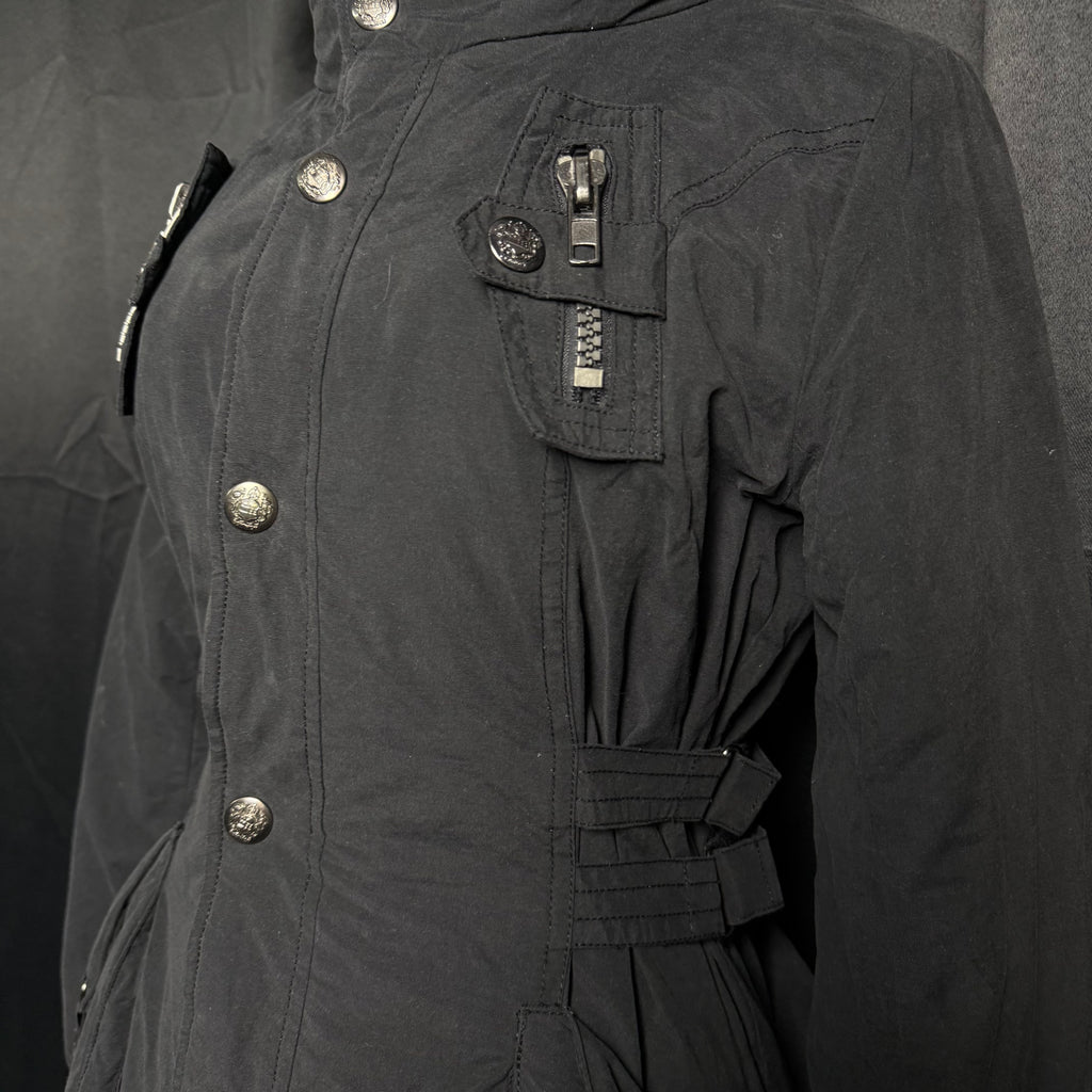 ༒Rote Rose༒
𝗦𝗜𝗭𝗘 (𝗜𝗡𝗖𝗛𝗘𝗦): 
ʙᴜꜱᴛ 39-44
ʟᴇɴɢᴛʜ 25
ᴄᴏɴᴅɪᴛɪᴏɴ: 8/10