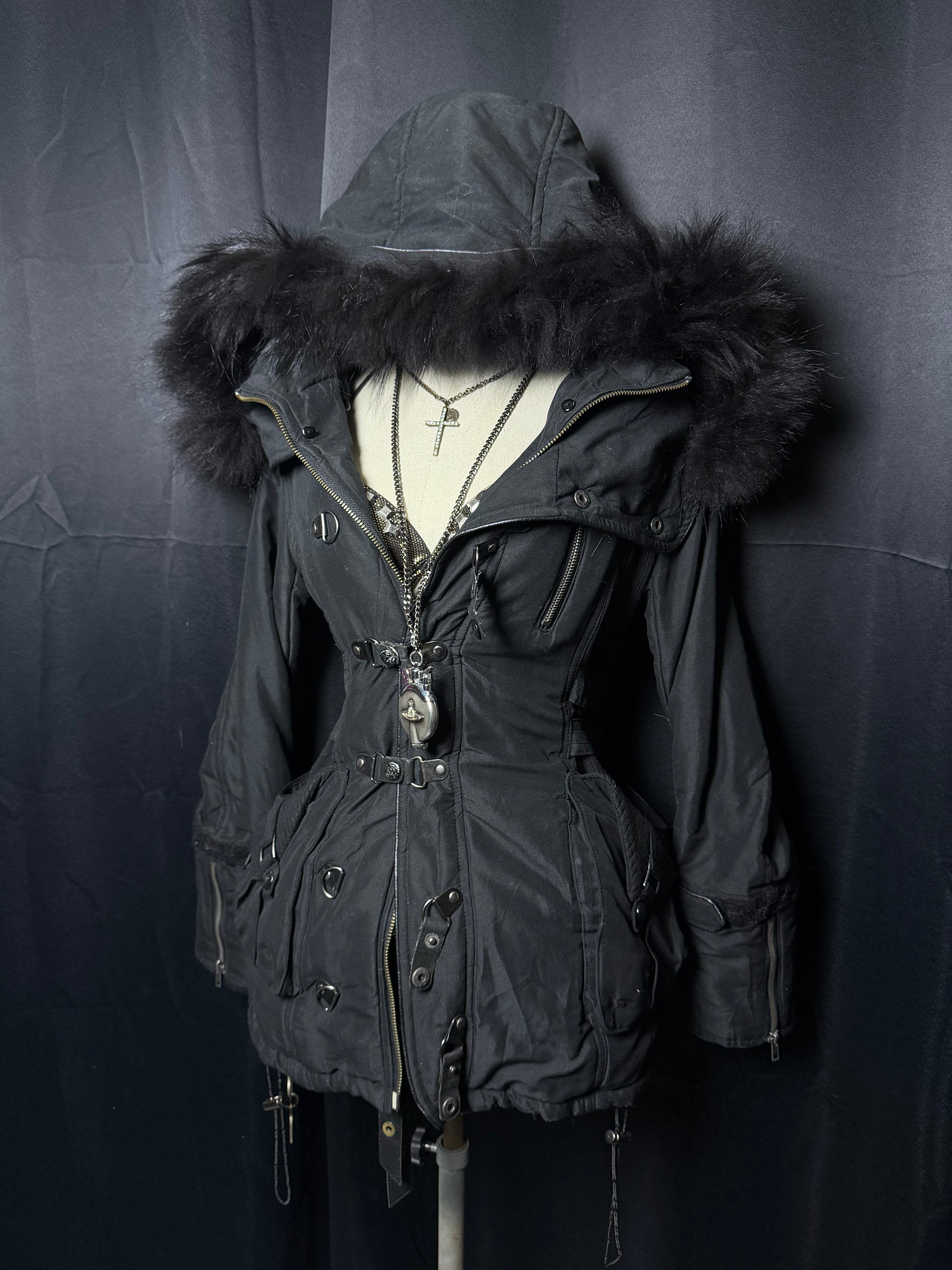 B2V- REVOLT SCENES JACKET༒