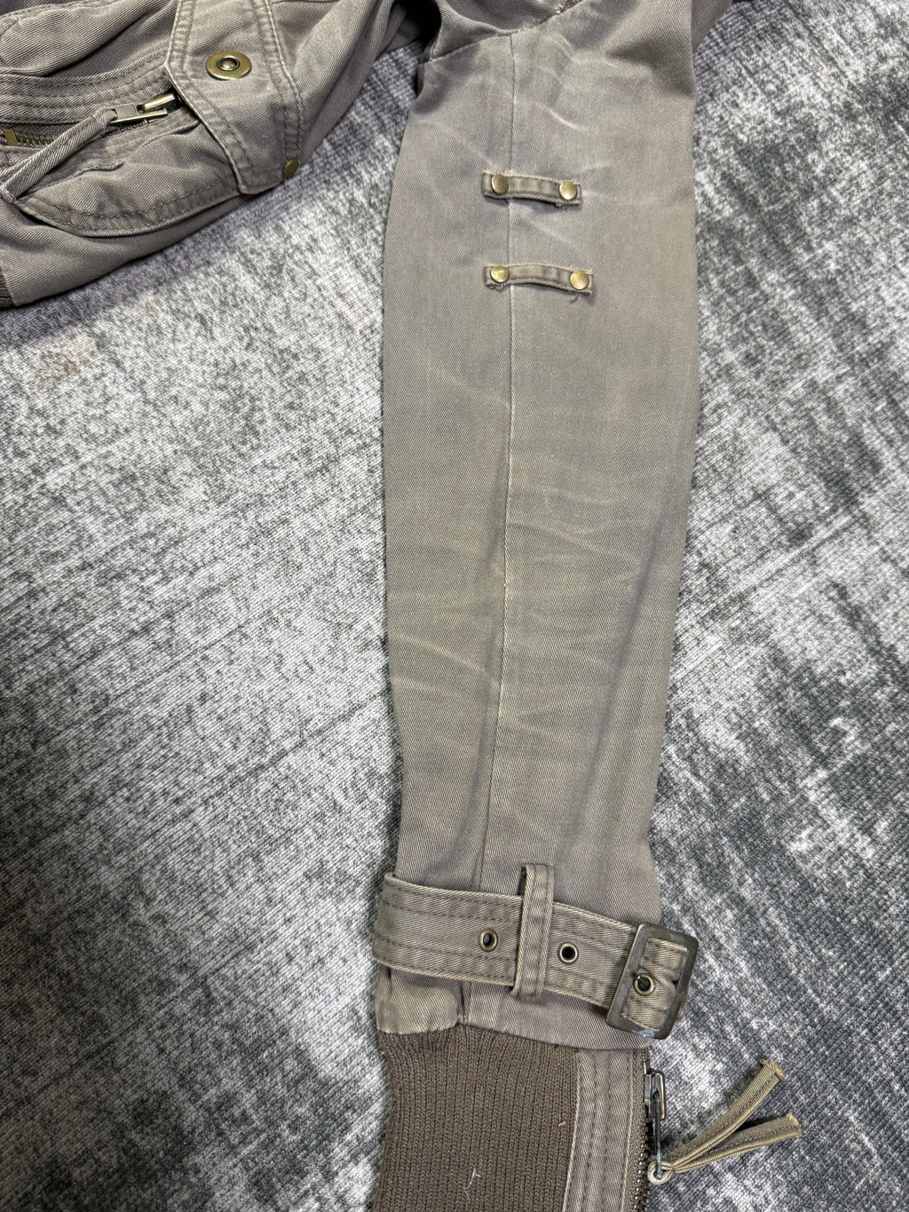 2240926BAD2WEAR