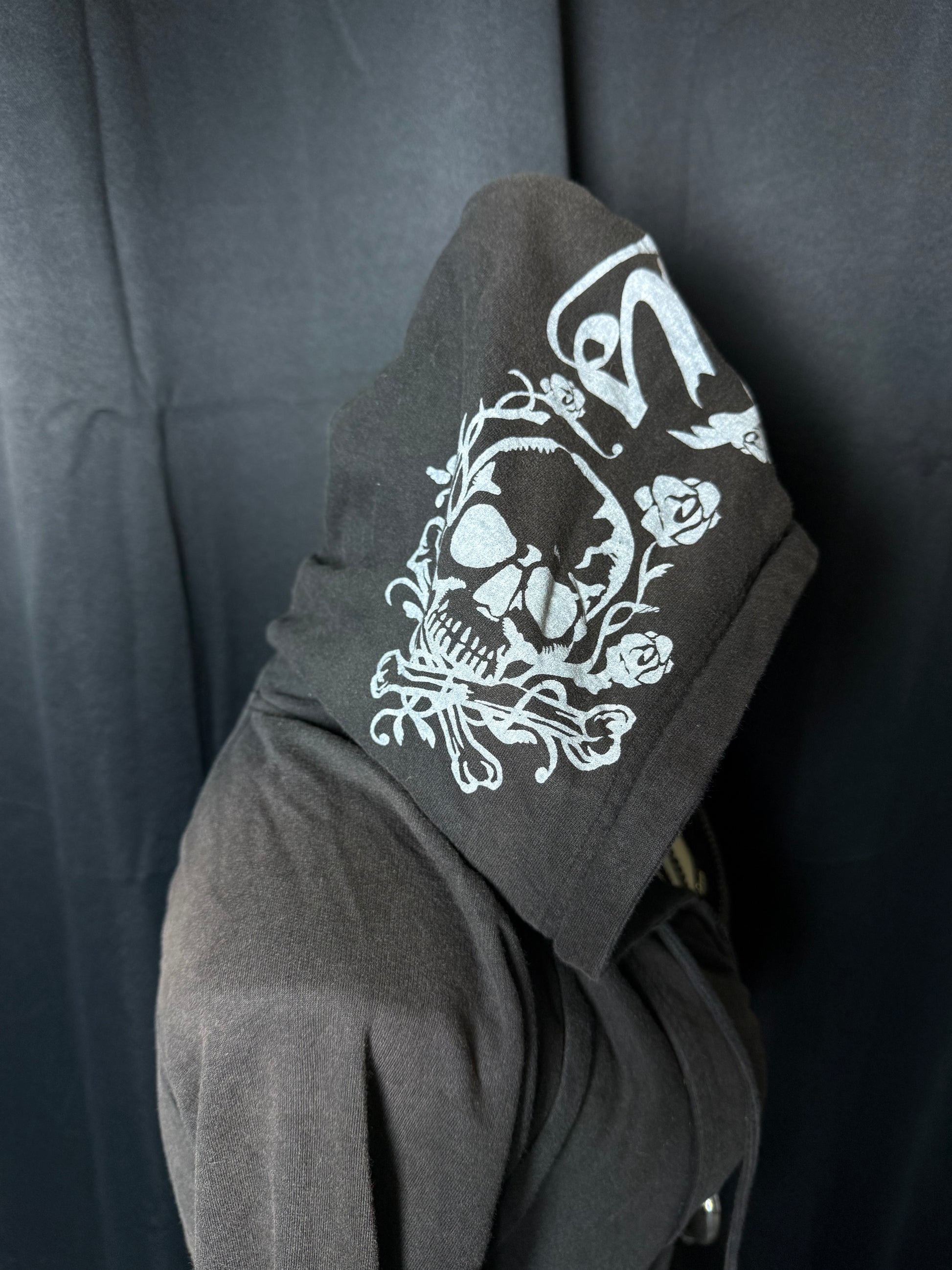 B2V- CALOLLE HOODIE༒