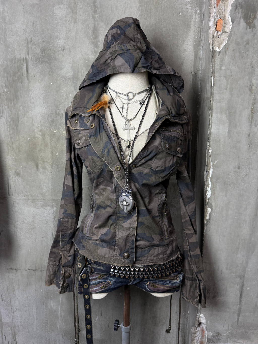 2140926BAD2WEAR